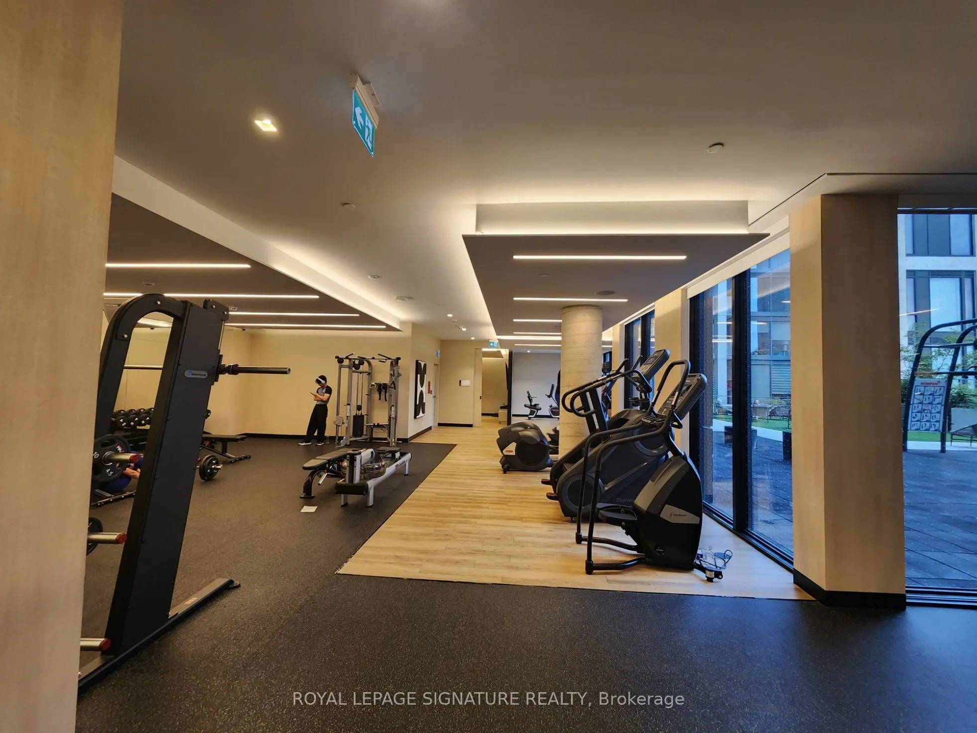 2020 Bathurst Street N, #1112