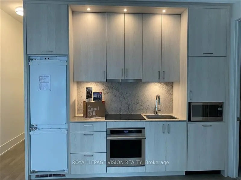 470 Front Street W, #3010