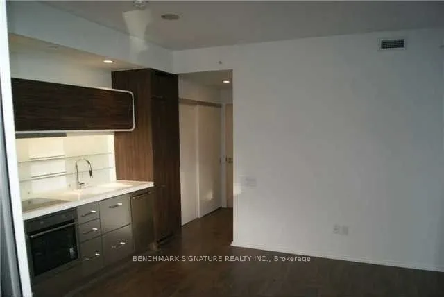 45 Charles Street E, #2803