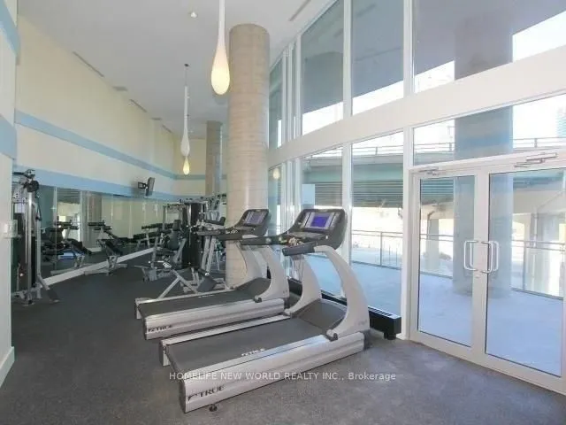 38 Dan Leckie Way, #2512