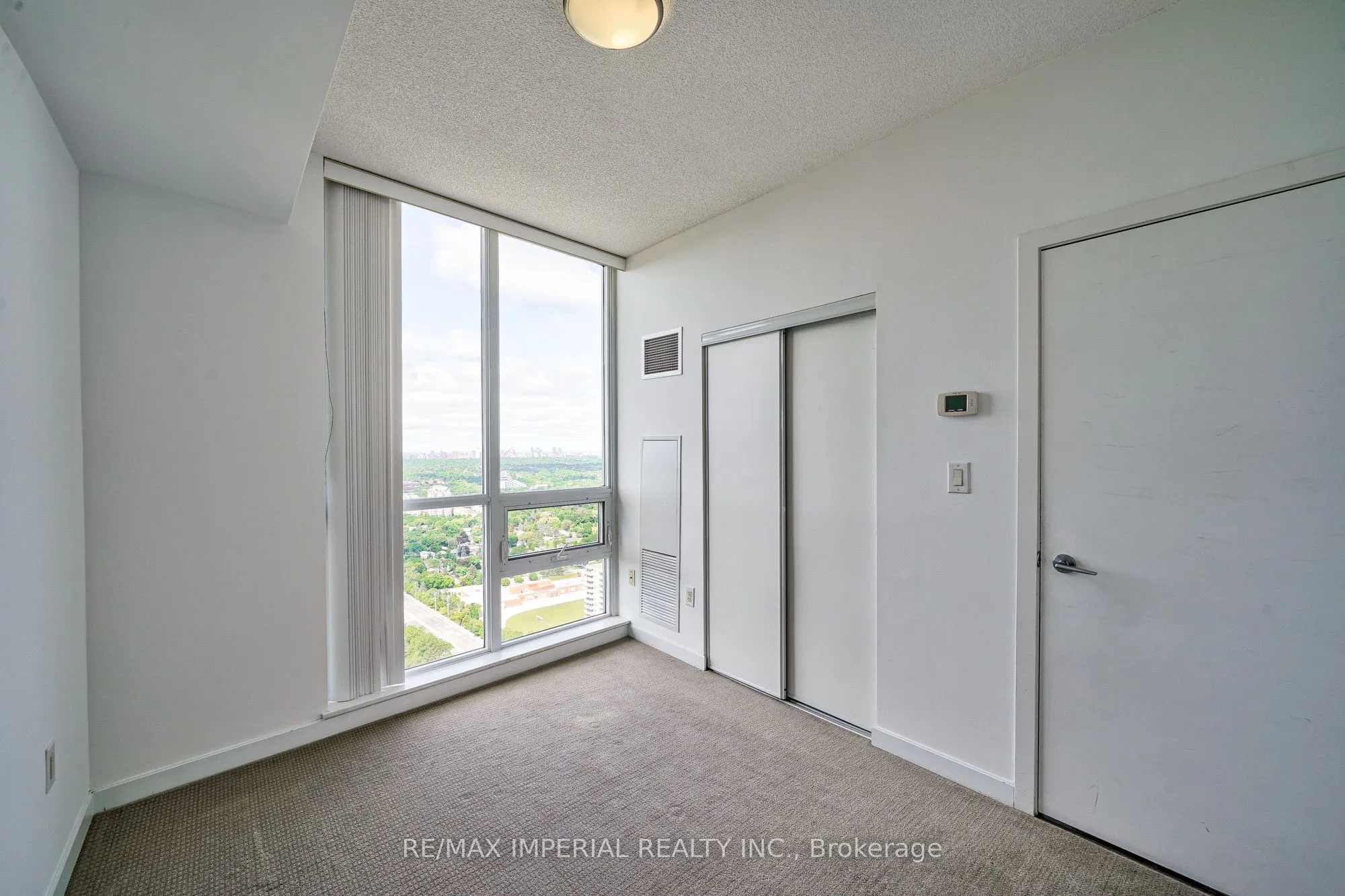 66 Forest Manor Road, #2902