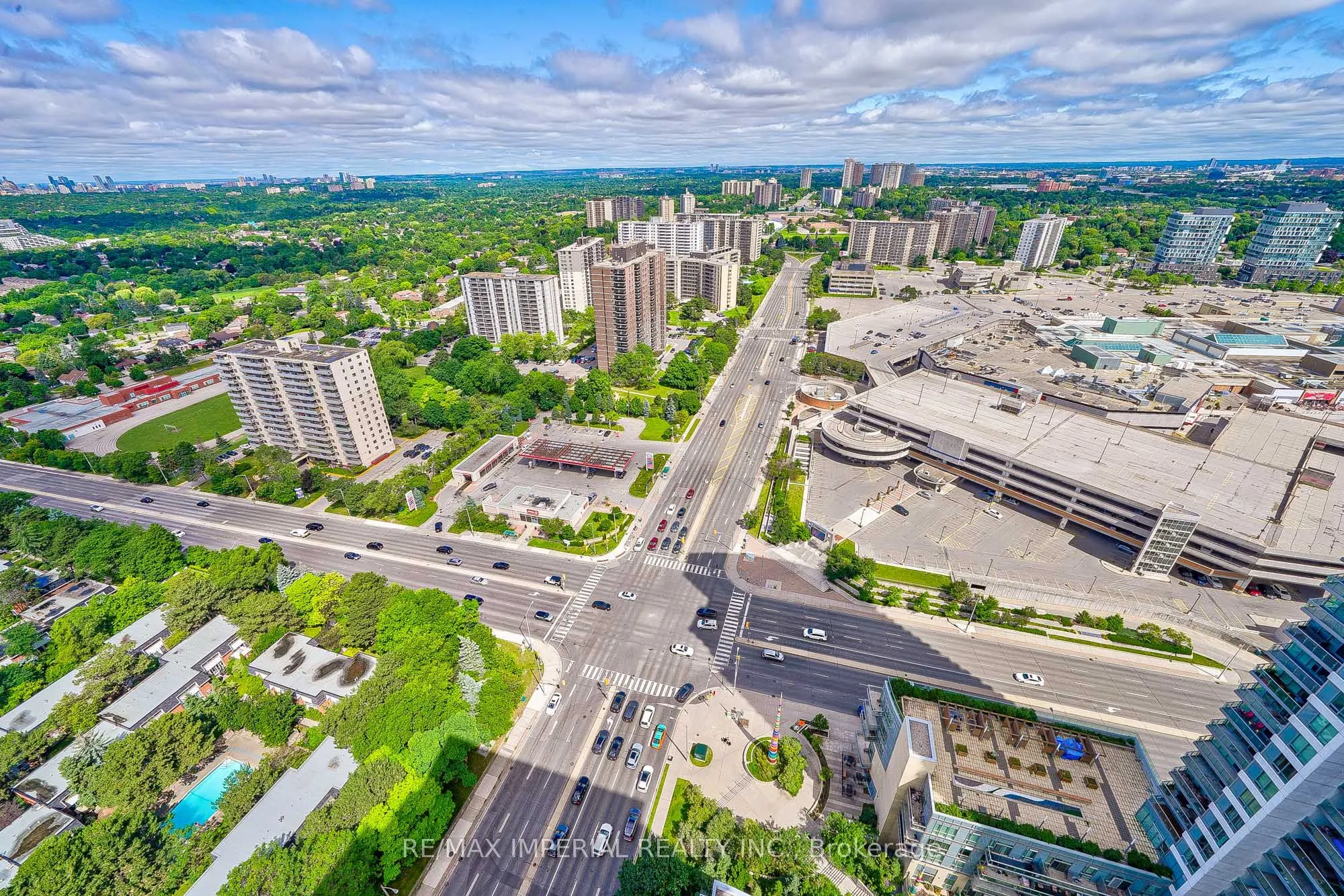 66 Forest Manor Road, #2902