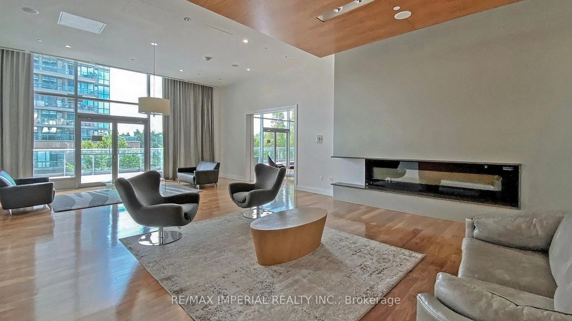66 Forest Manor Road, #2902