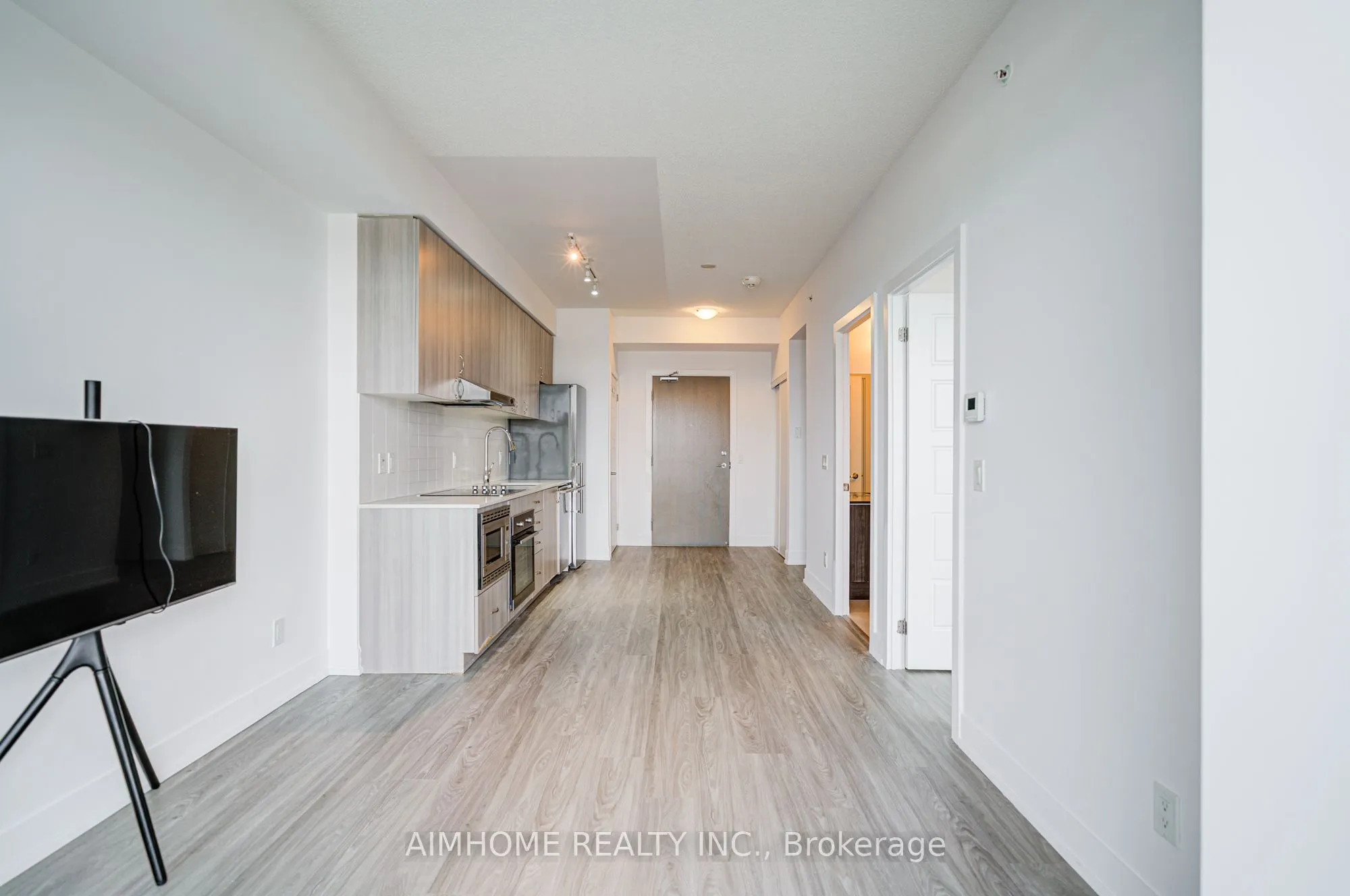 7 Kenaston Garden, #321