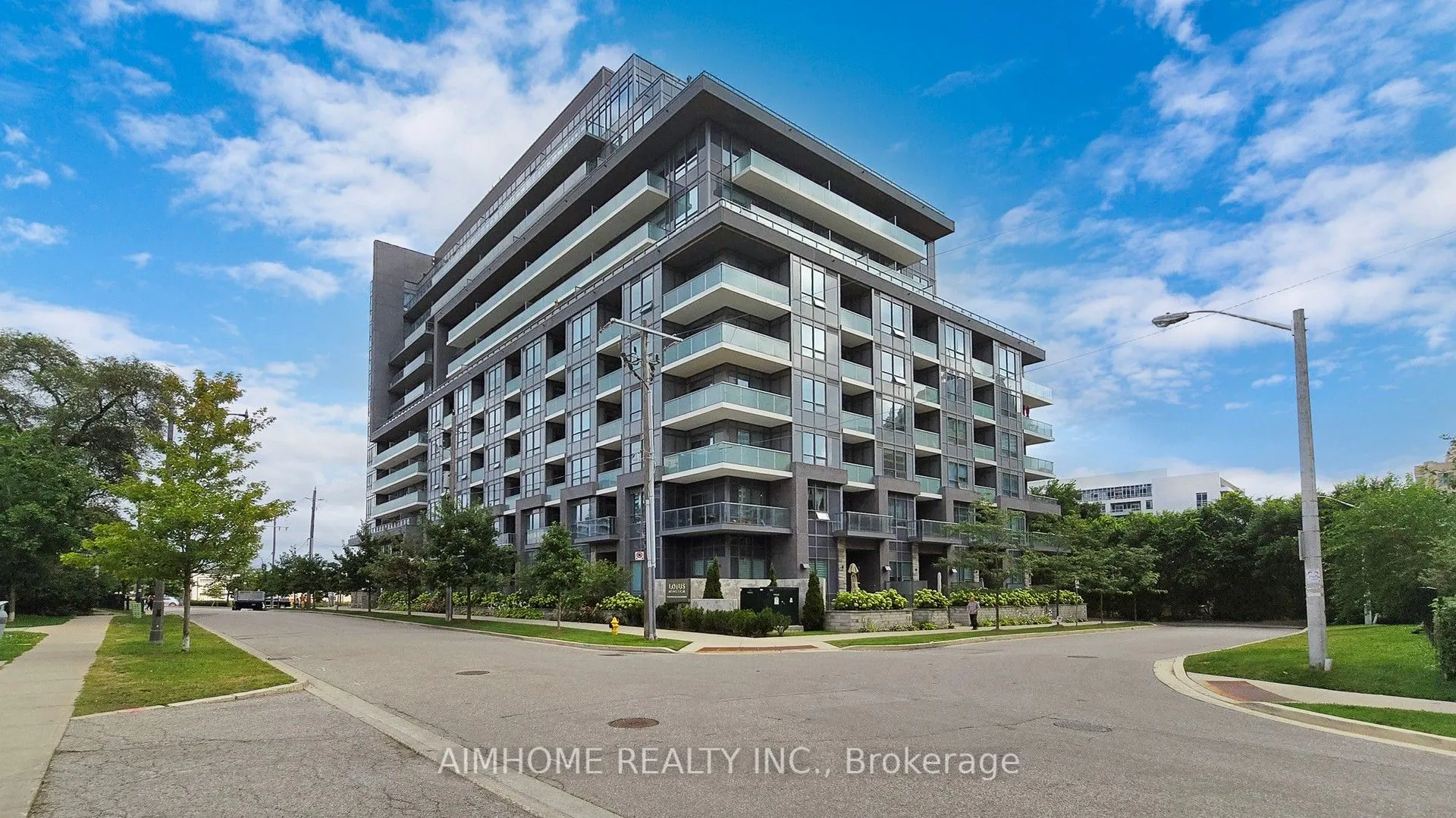 7 Kenaston Garden, #321
