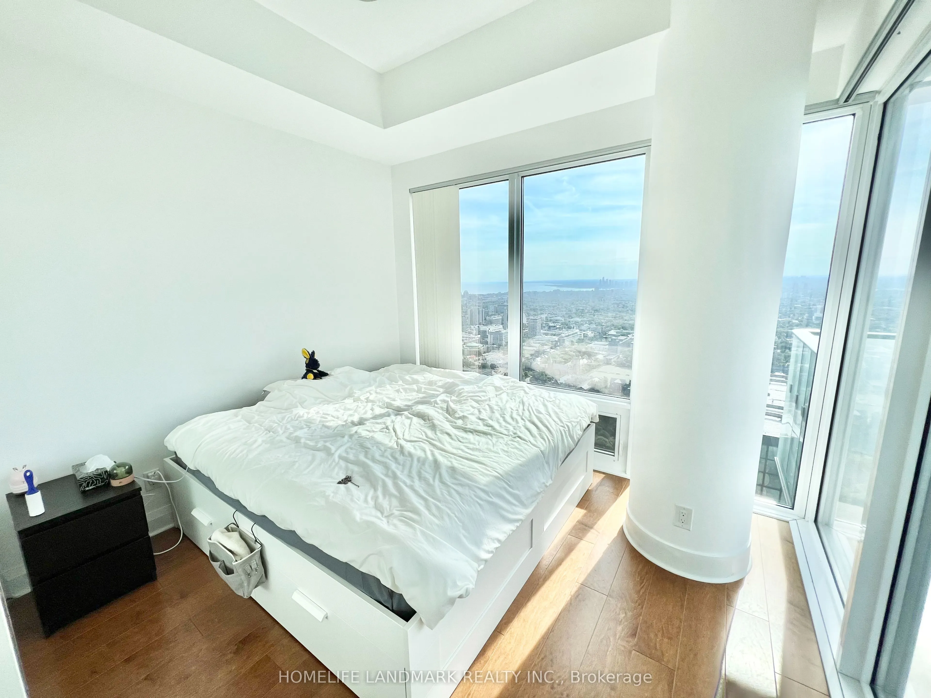 1080 Bay Street, #5406