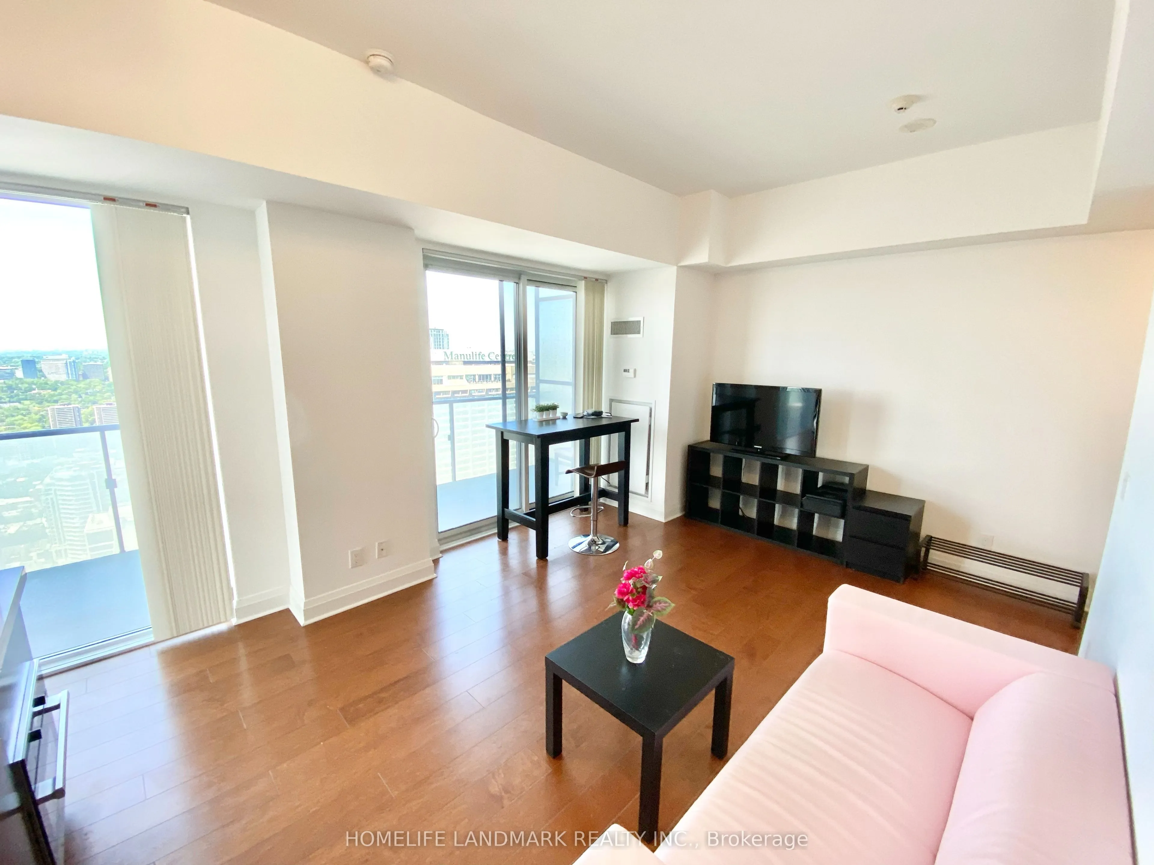 1080 Bay Street, #5406