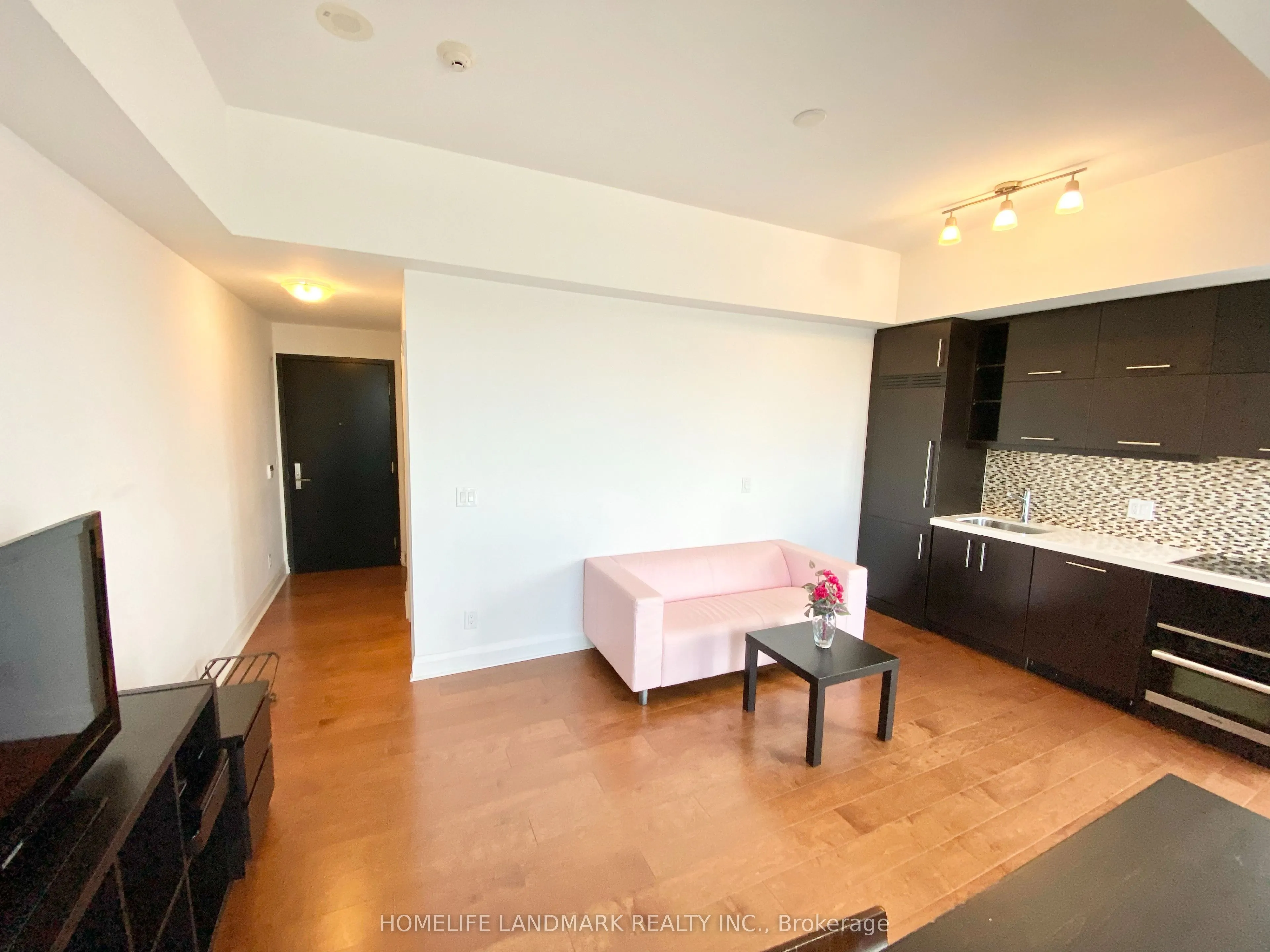 1080 Bay Street, #5406