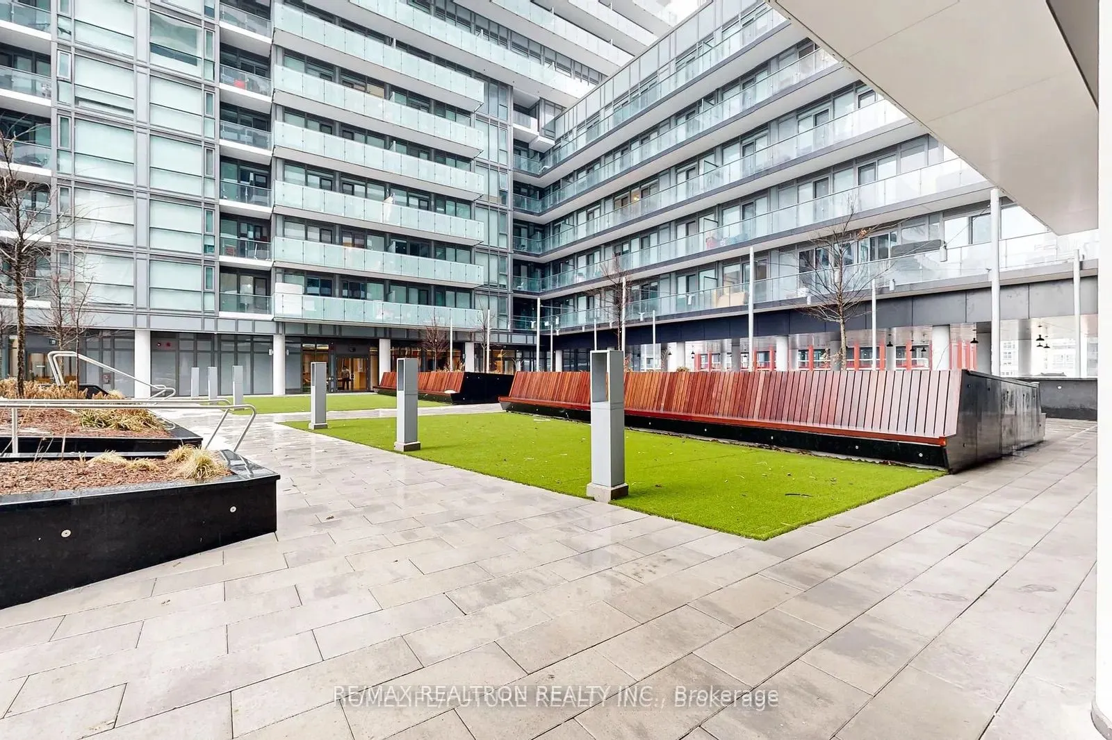 60 Princess Street, #922 SE