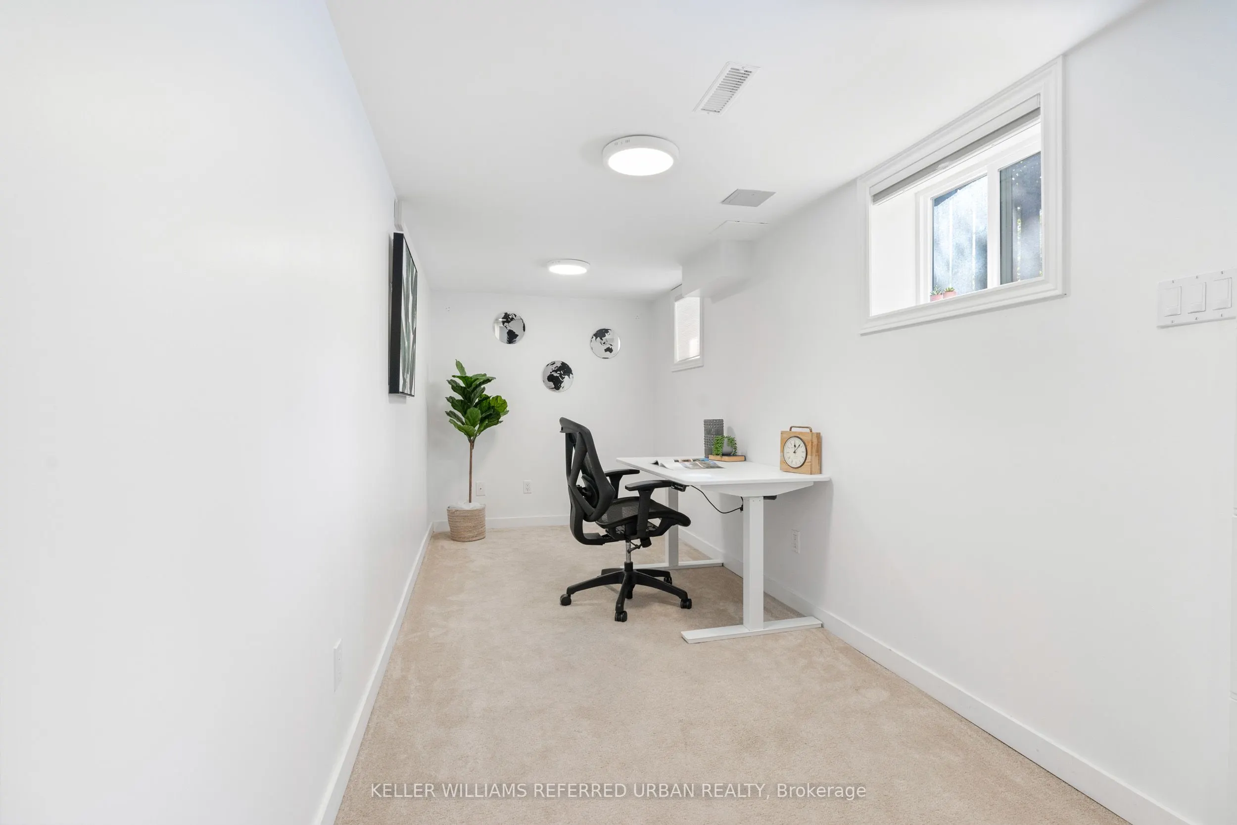 96 Glenvale Boulevard