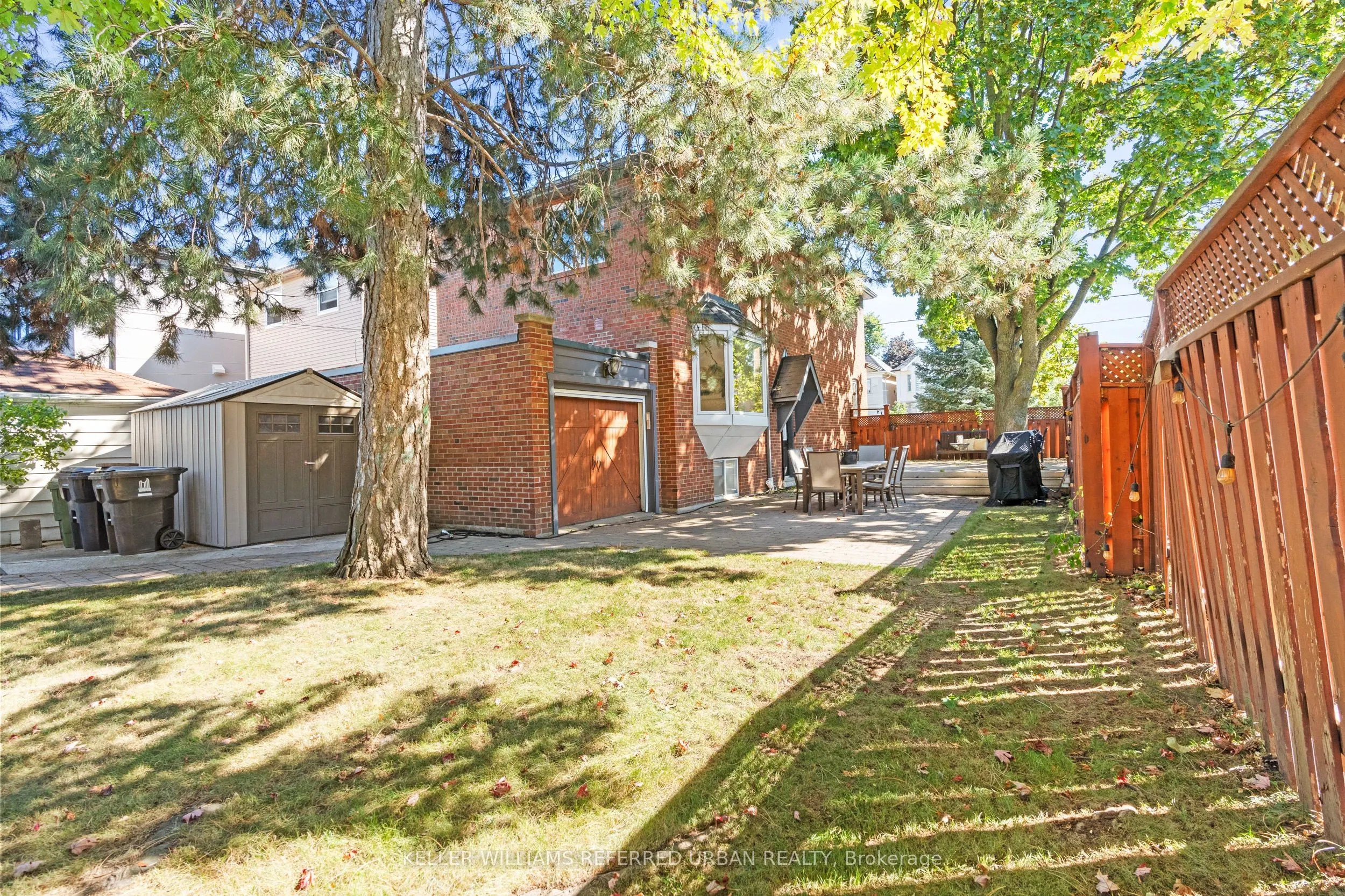 96 Glenvale Boulevard