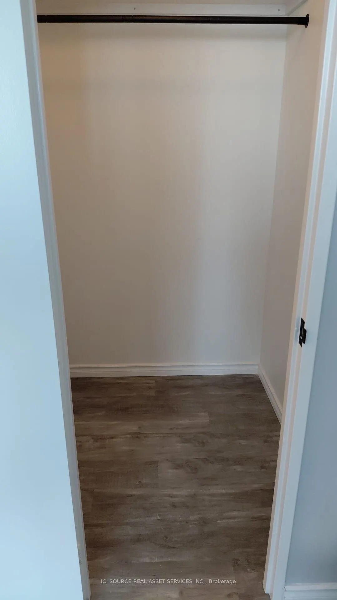 80 Antibes Drive, #2303