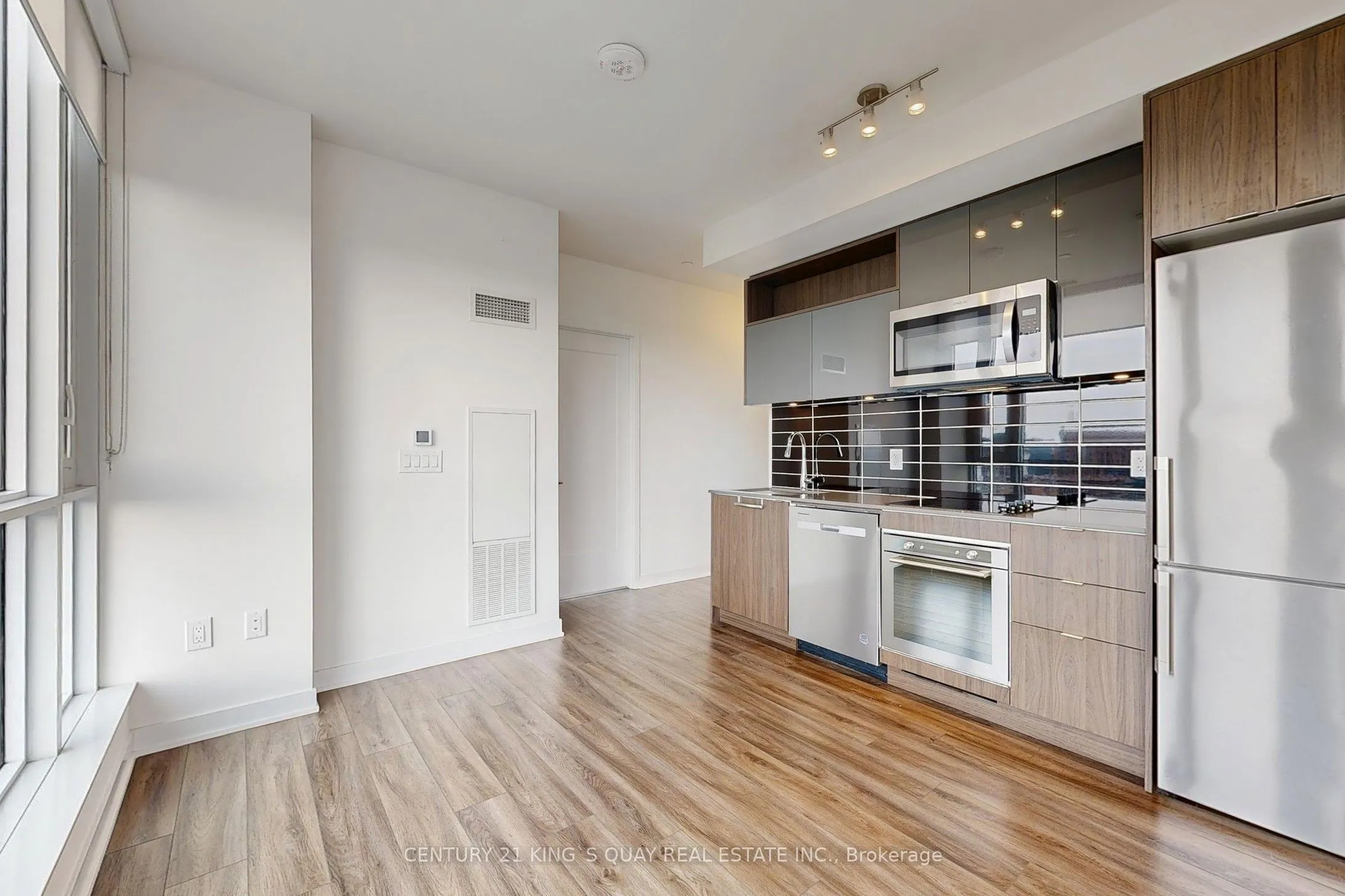 60 Princess Street, #1022