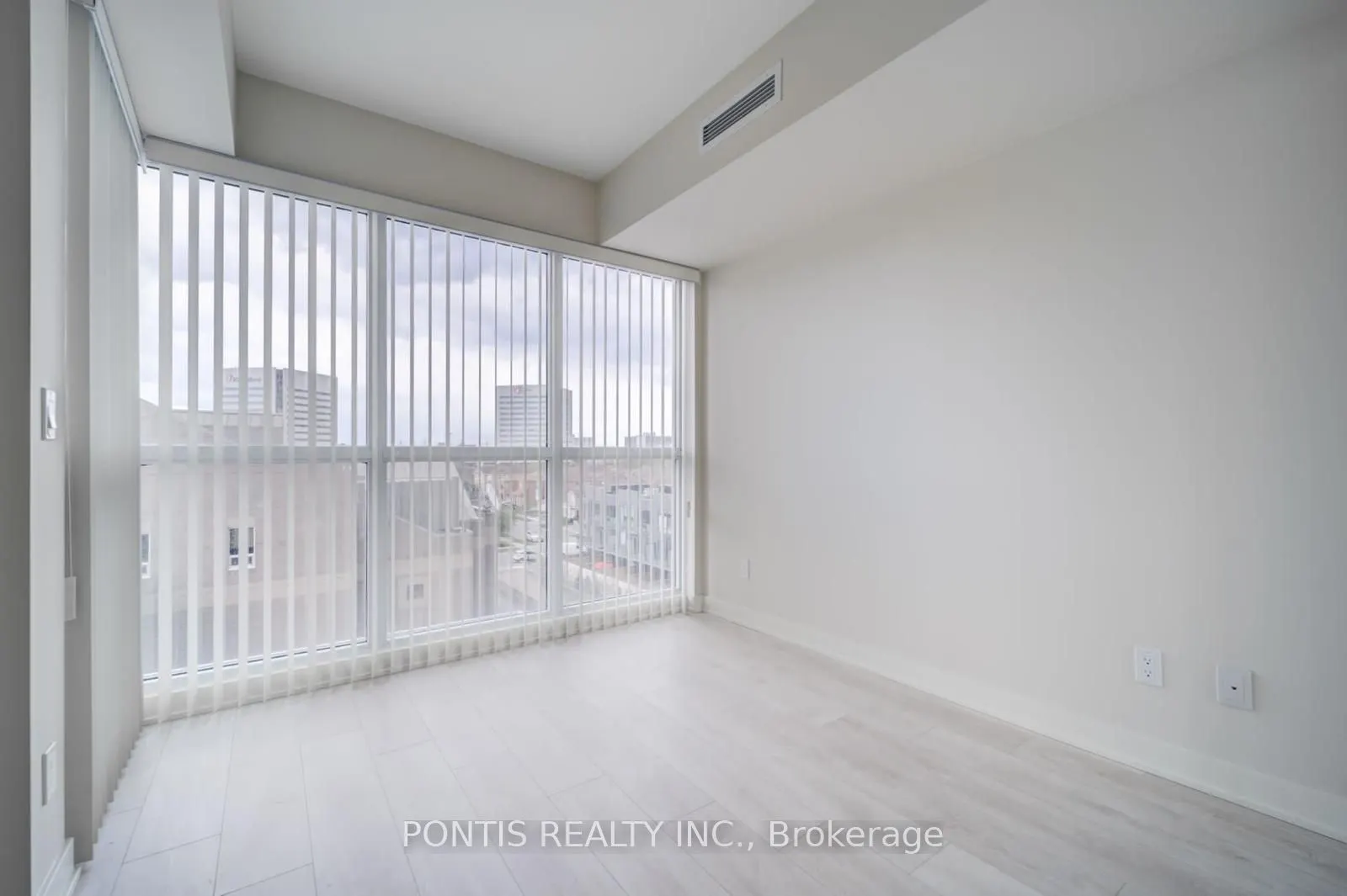 6 Sonic Way, #506