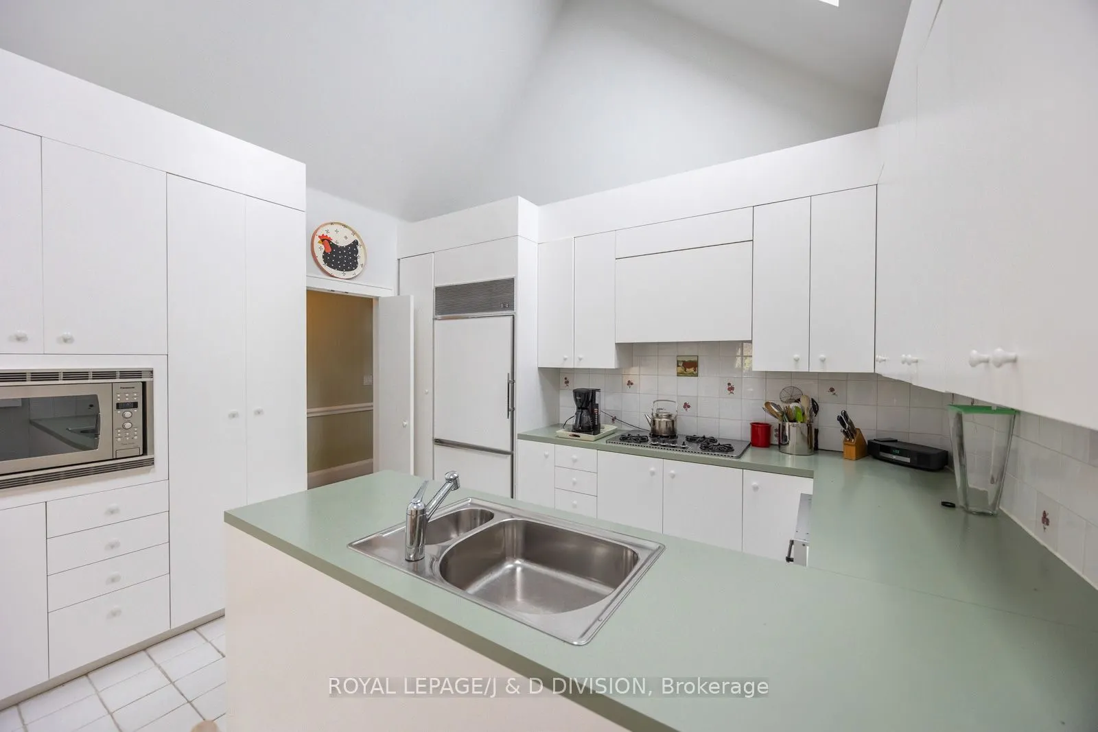 4 Highbourne Road