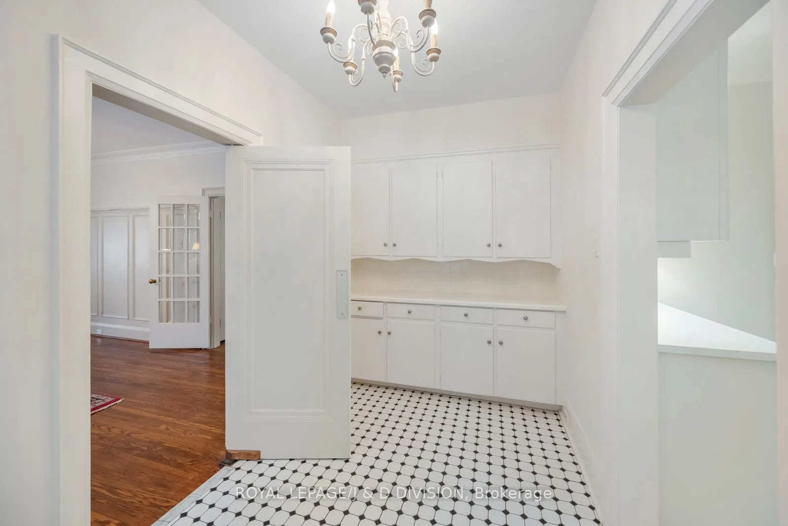 4 Highbourne Road