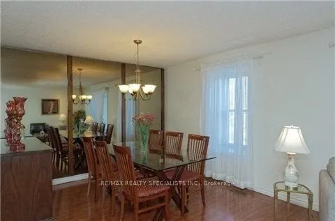 290 Mcnicoll Avenue, #Upper