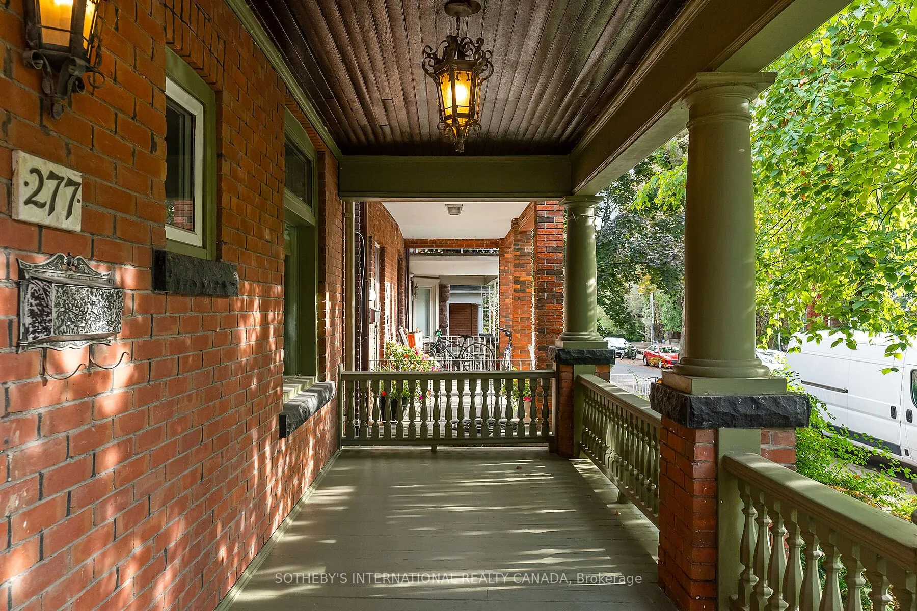 277 Crawford Street