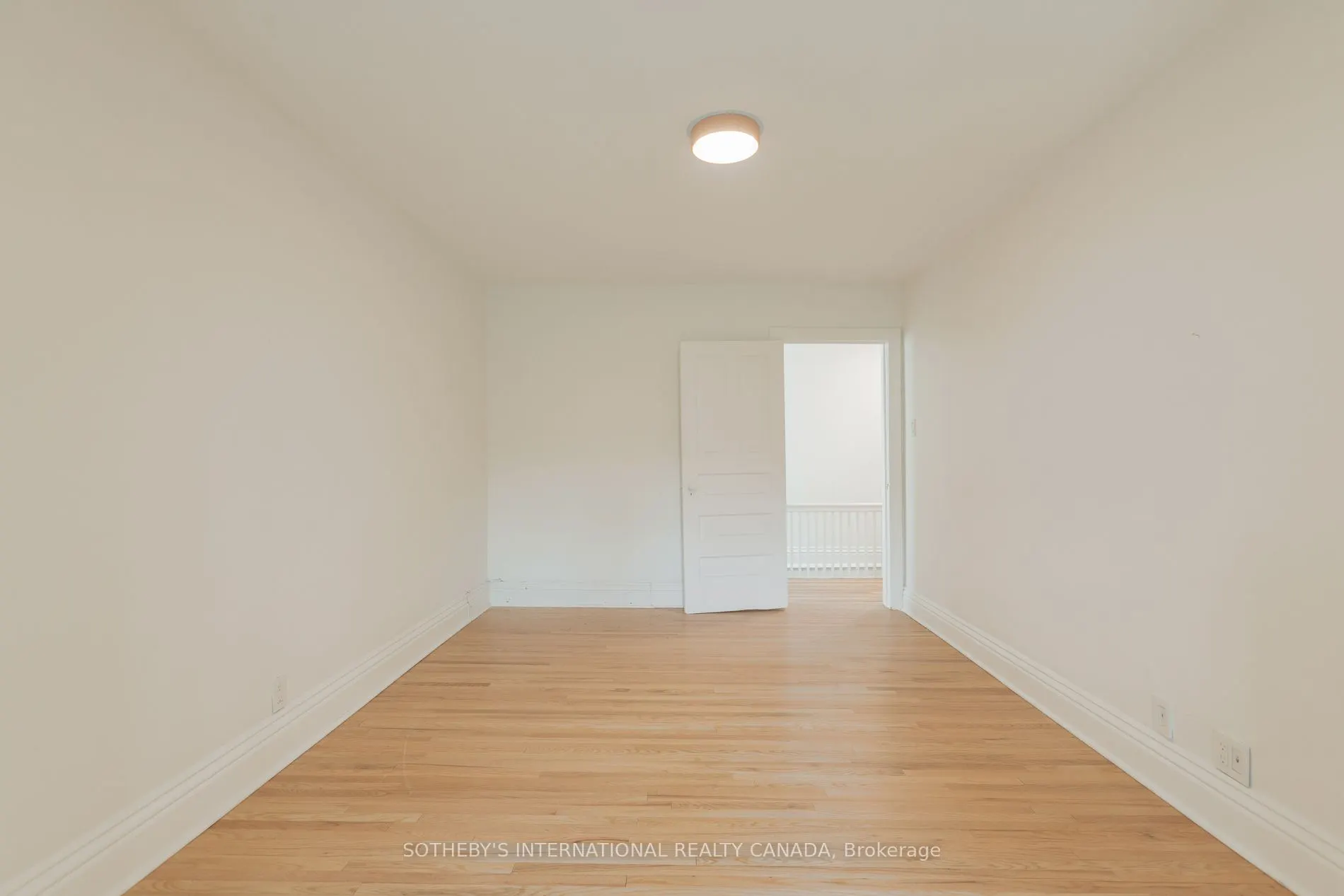 277 Crawford Street