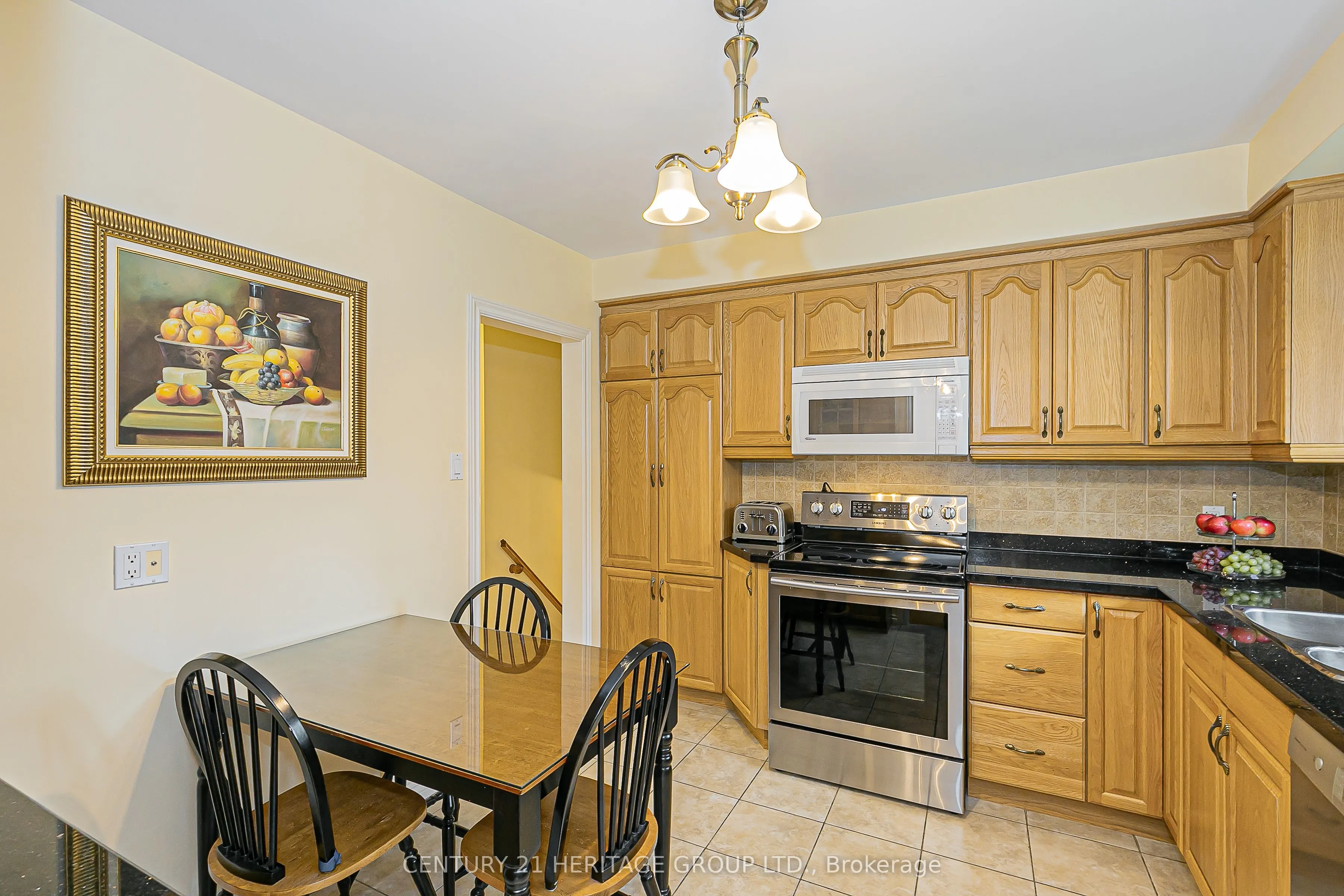 53 Caronport Crescent
