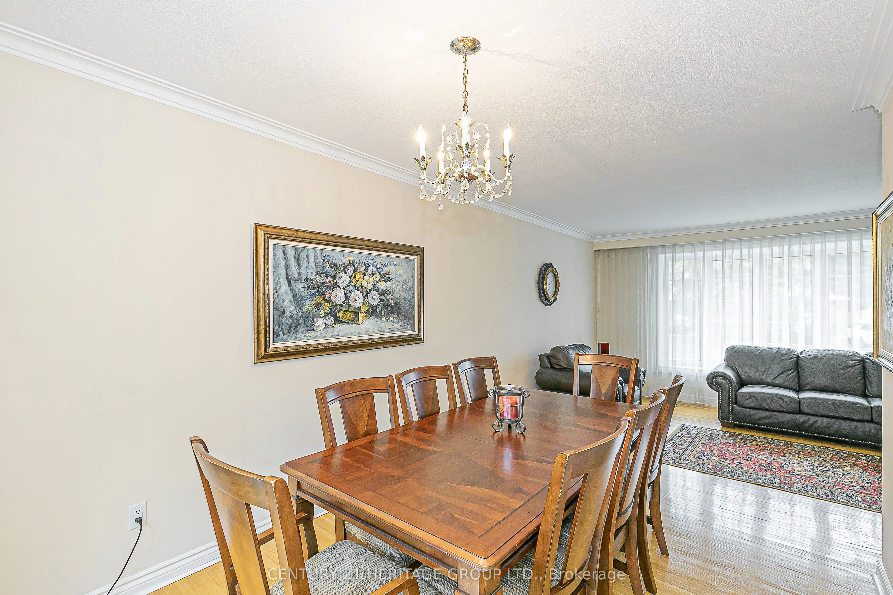 53 Caronport Crescent