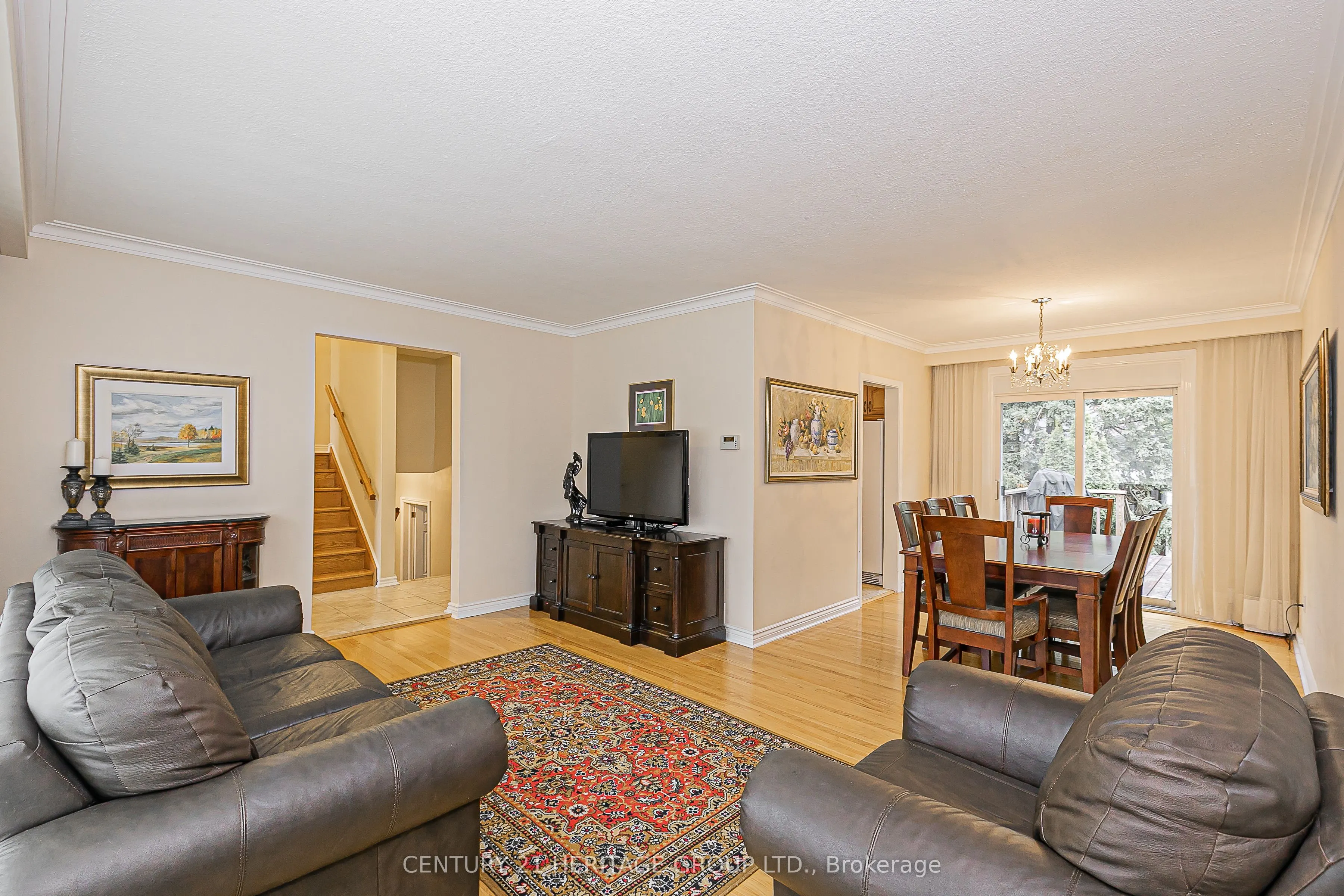 53 Caronport Crescent