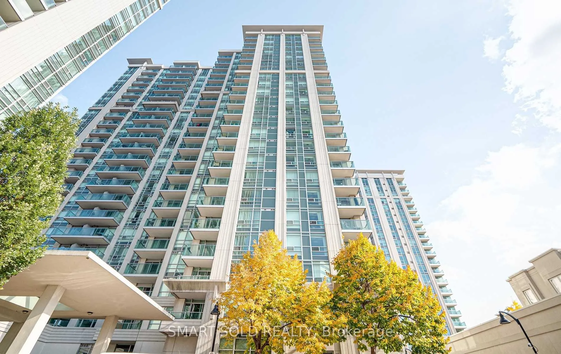 35 Bales Avenue, #309