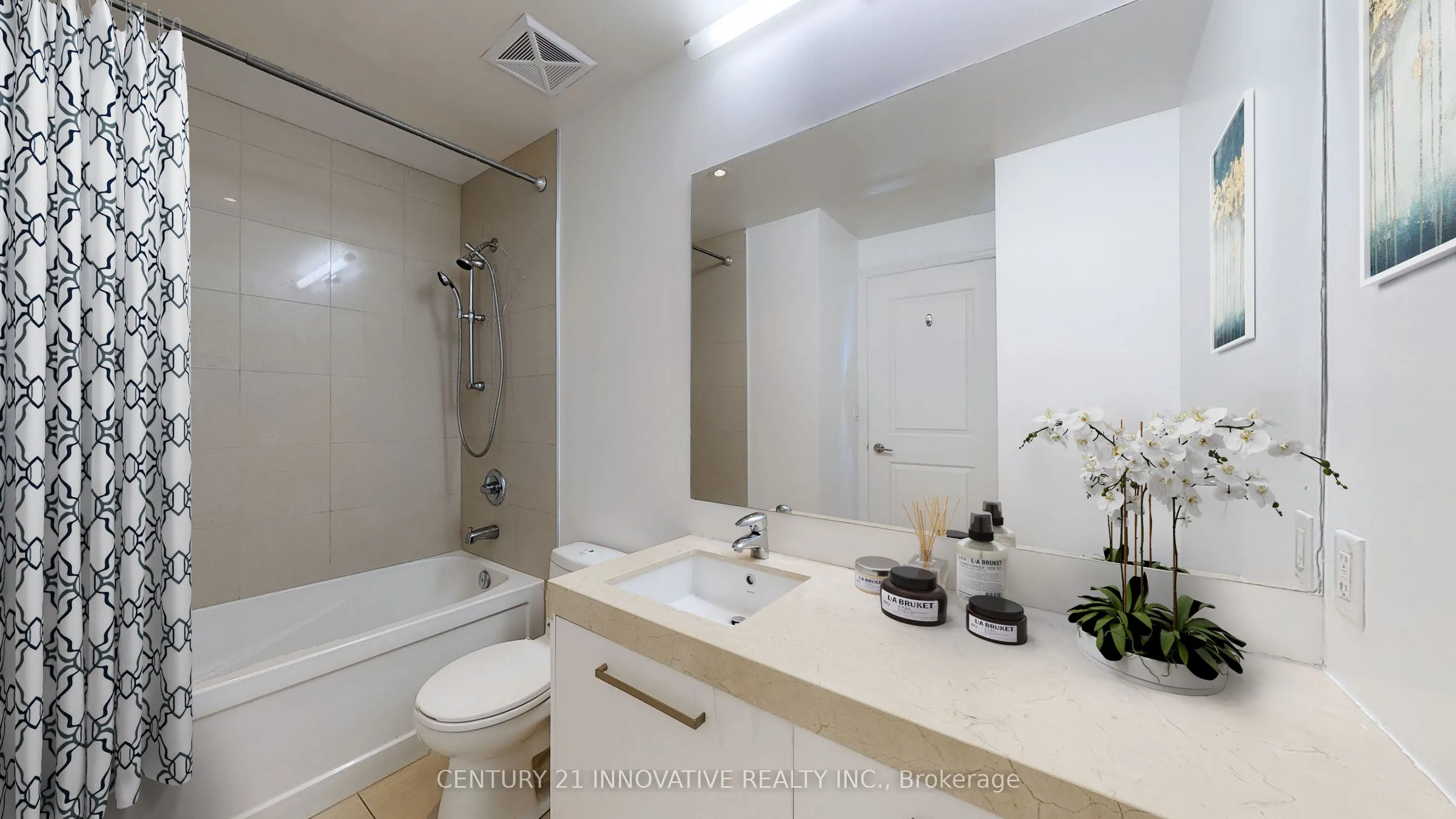 8 The Esplanade Avenue, #5105
