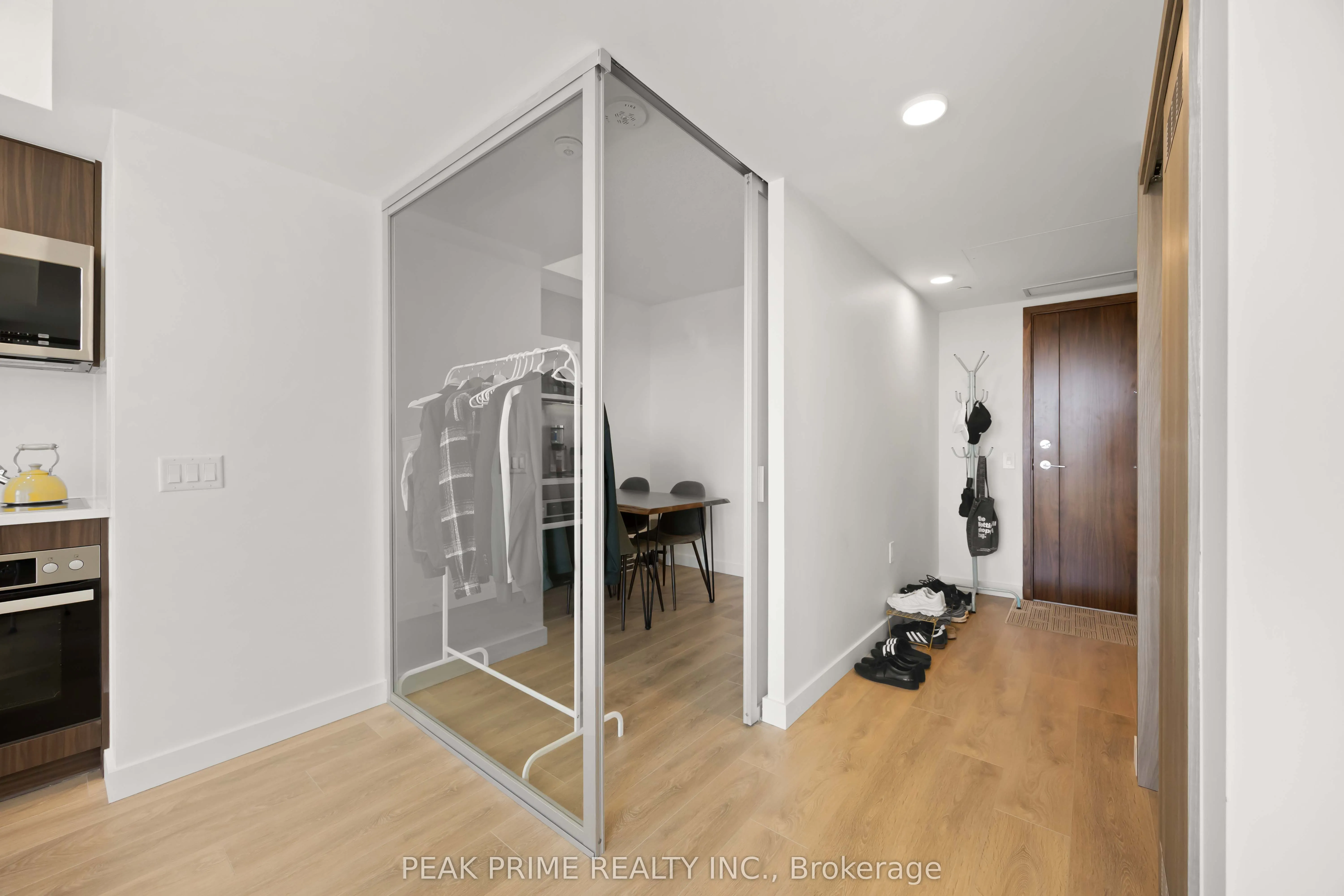 38 Widmer Street, #2610
