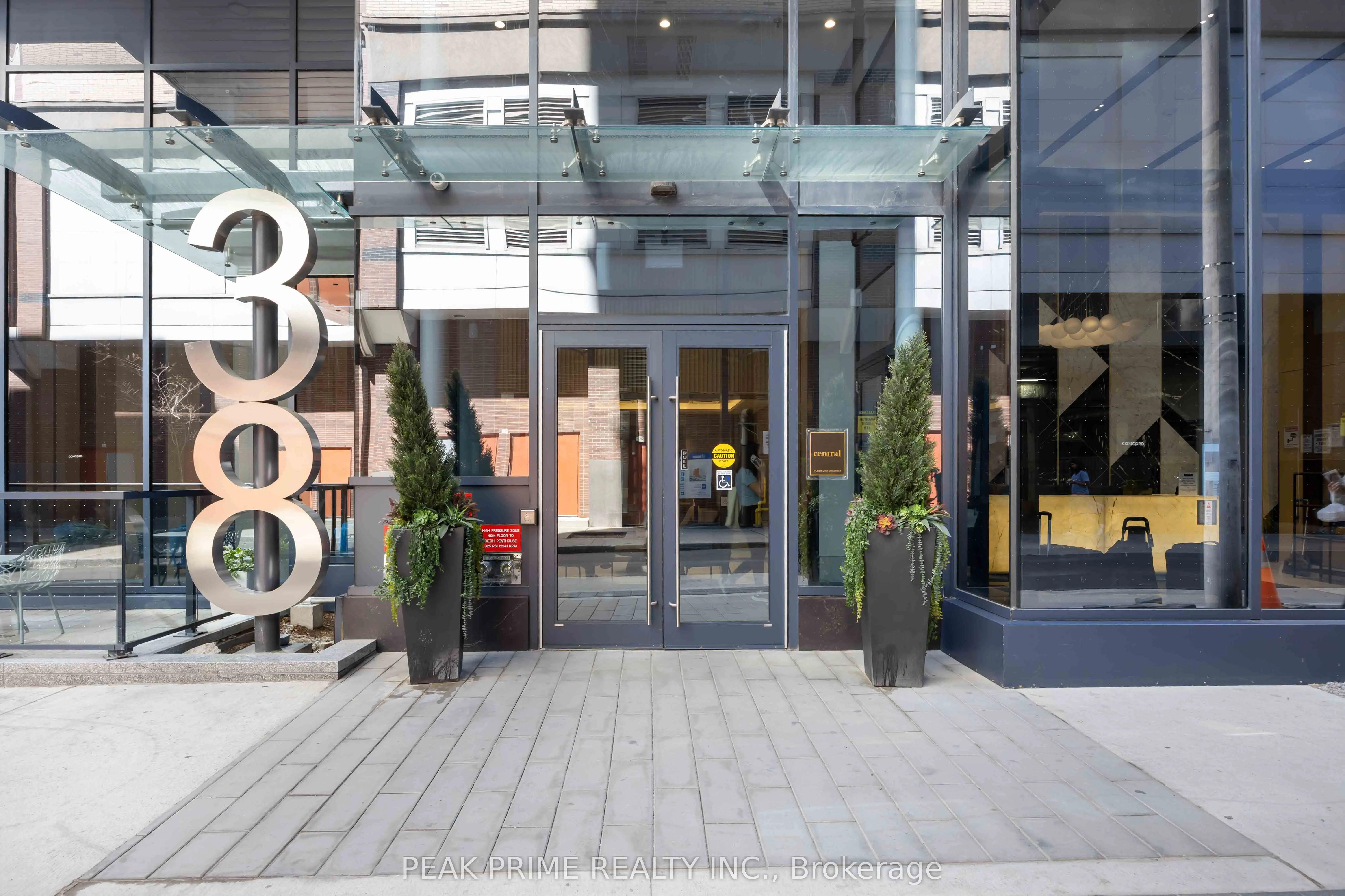 38 Widmer Street, #2610