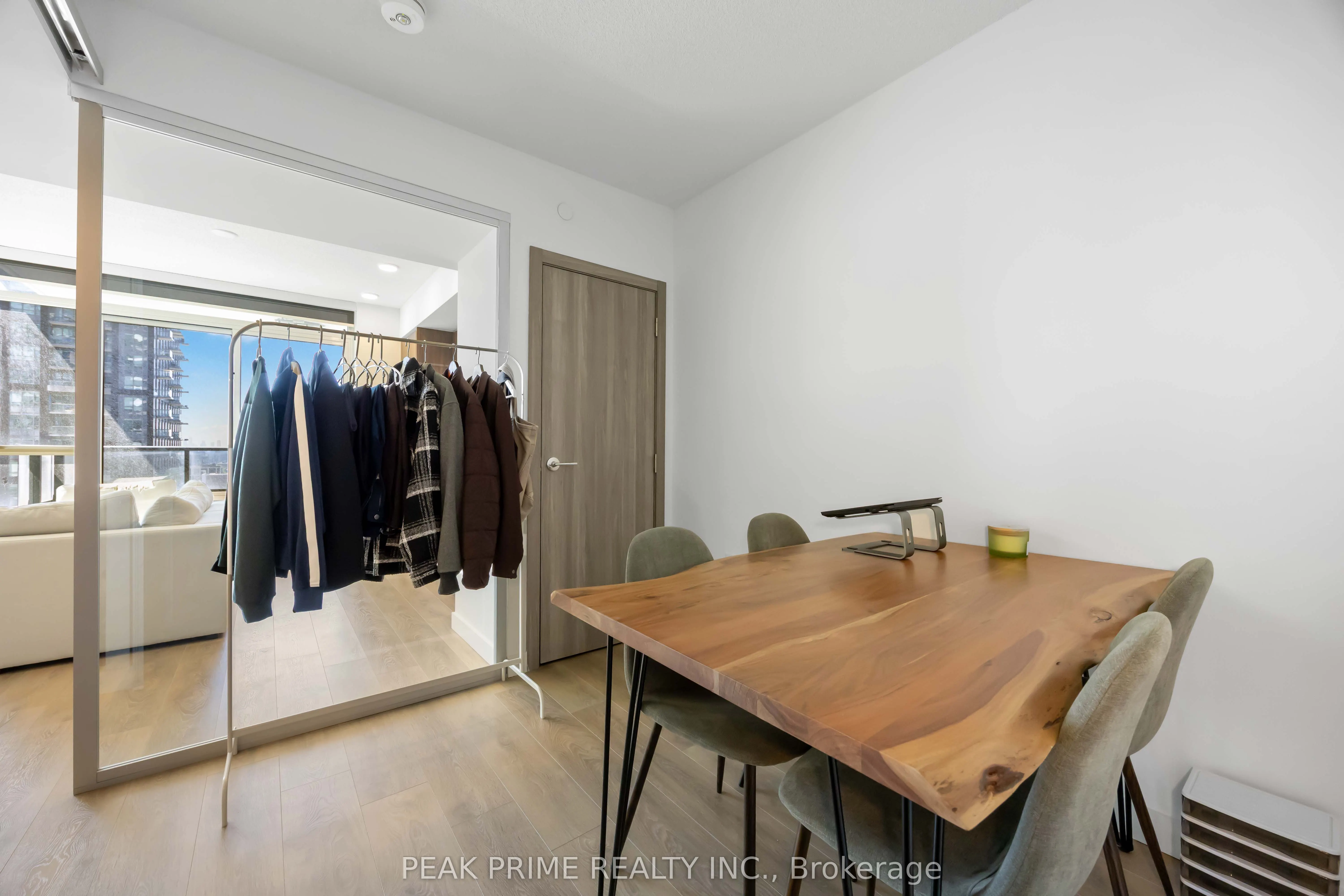 38 Widmer Street, #2610