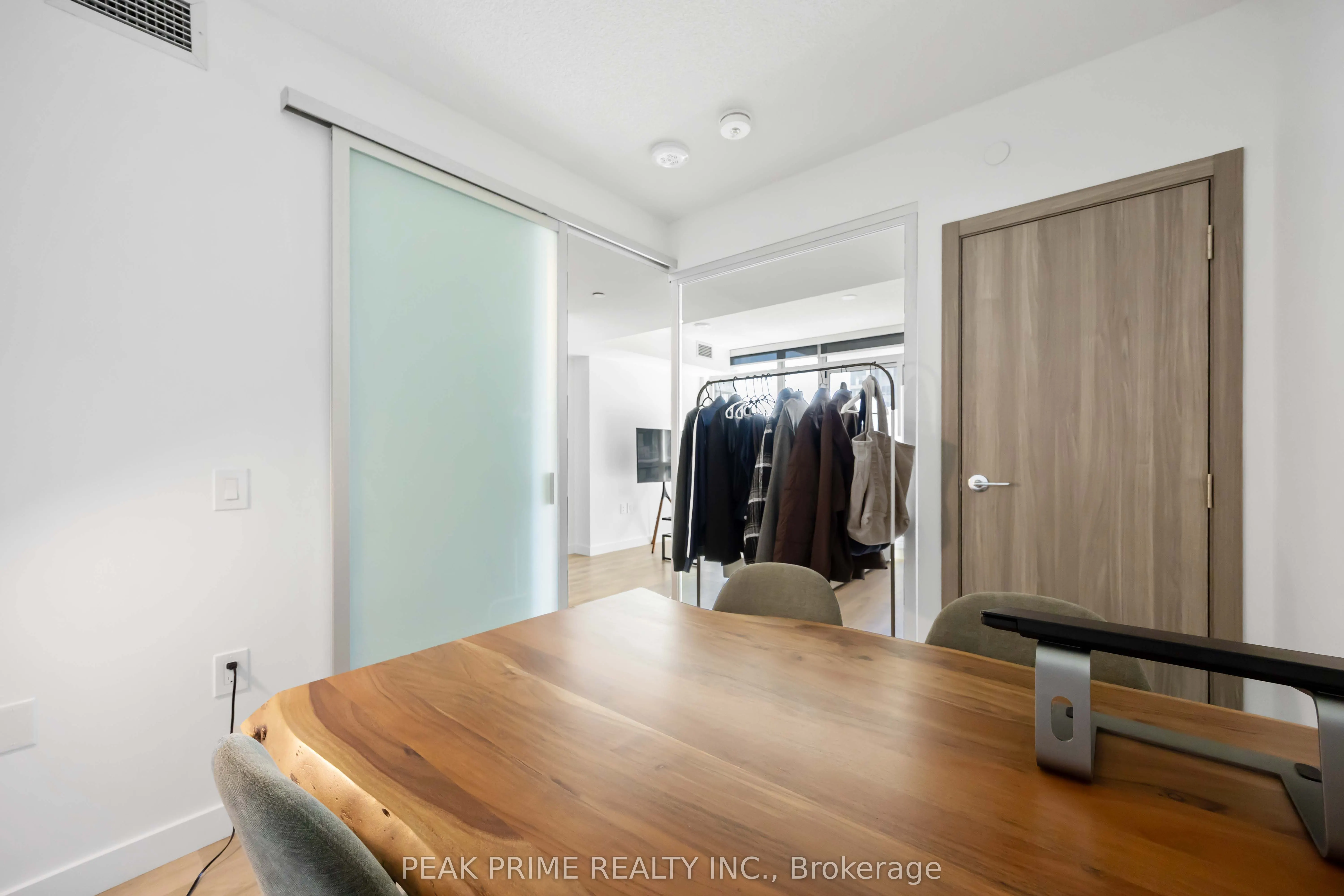 38 Widmer Street, #2610