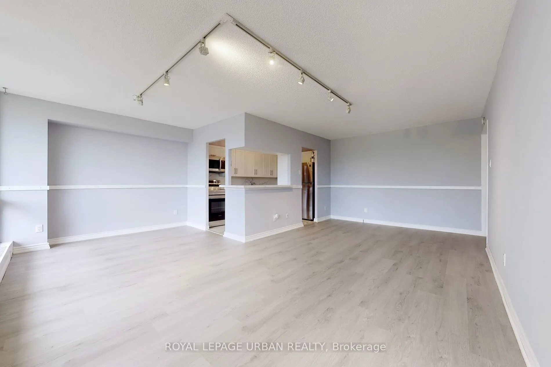 20 Sunrise Avenue, #102