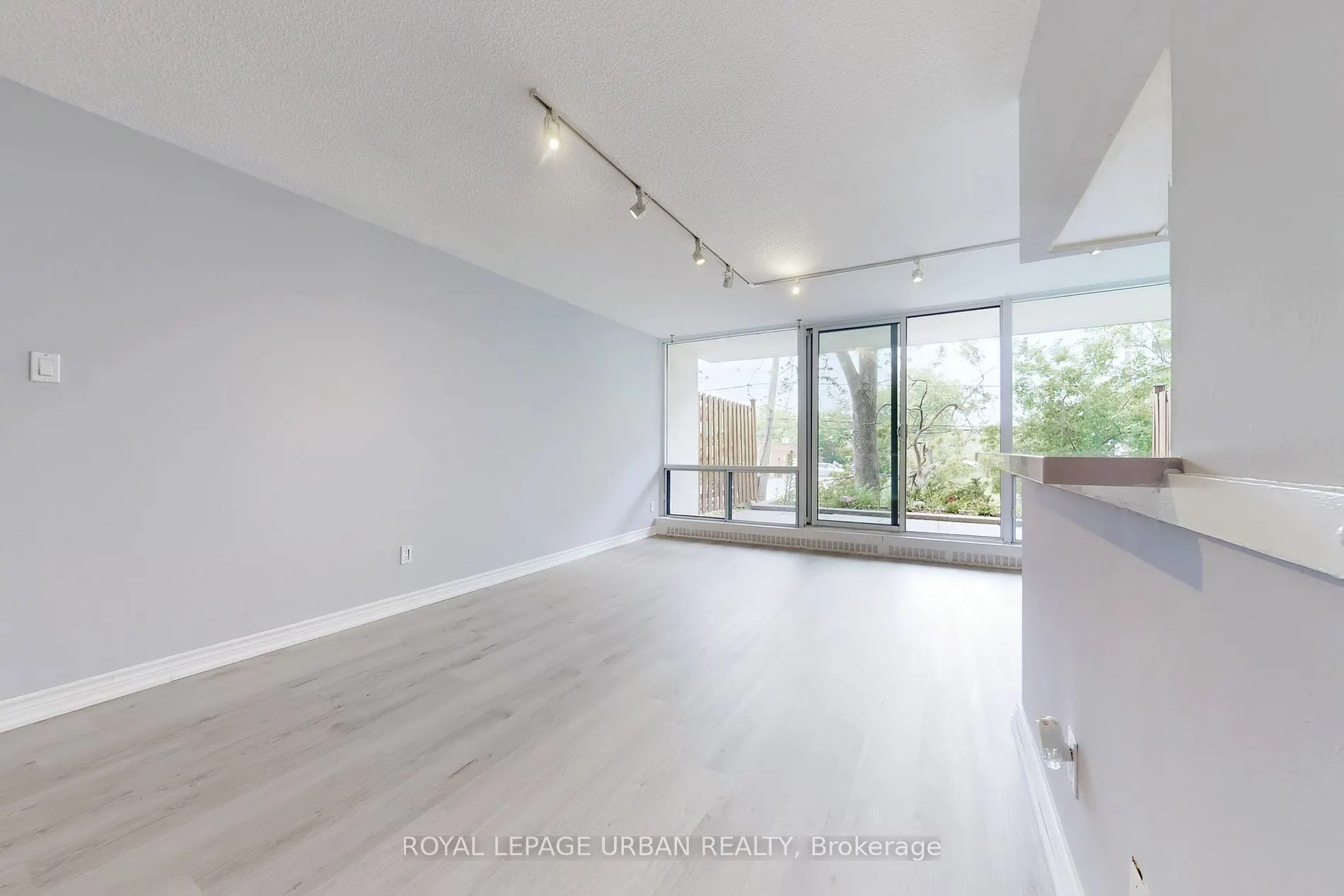 20 Sunrise Avenue, #102