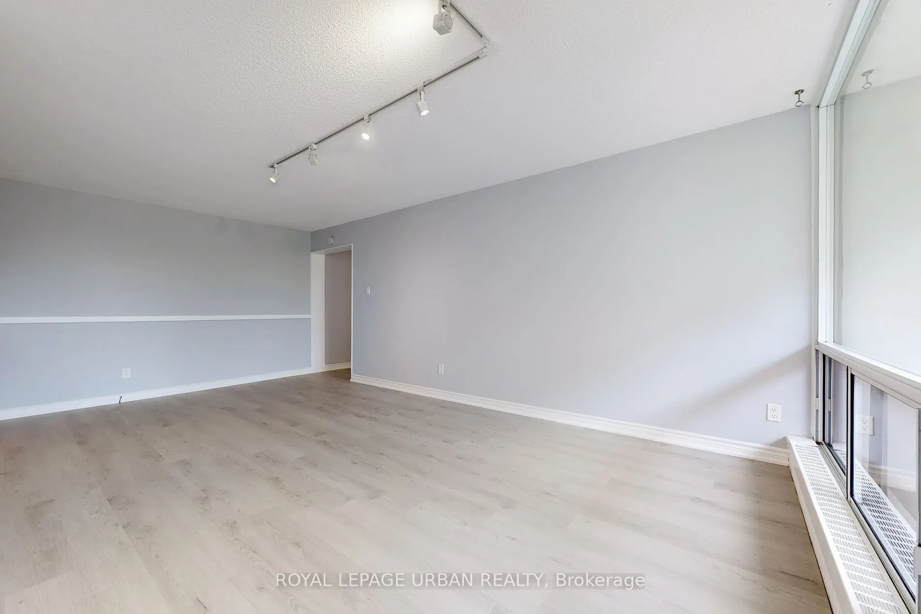 20 Sunrise Avenue, #102