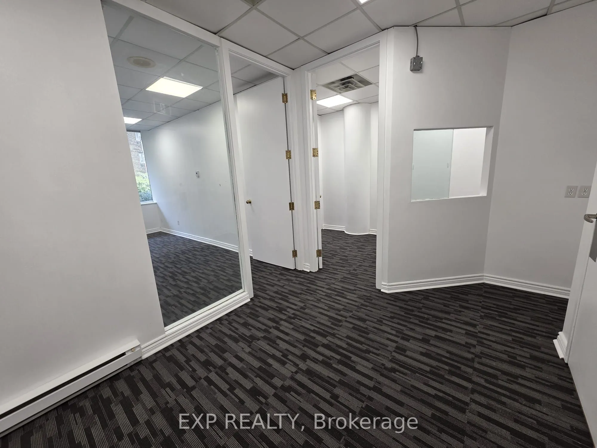 1033 Bay Street, #320