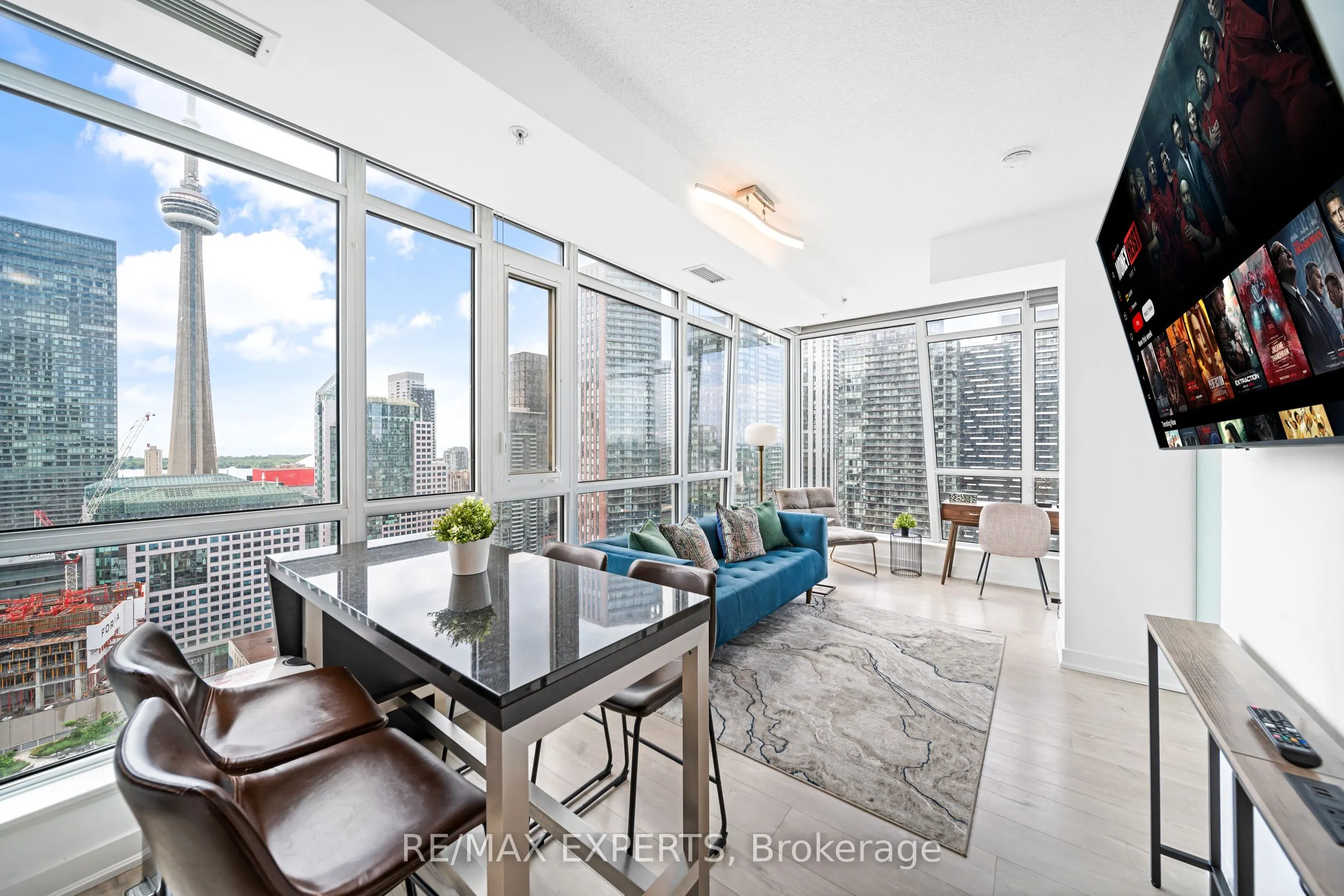 30 Nelson Street, #2807