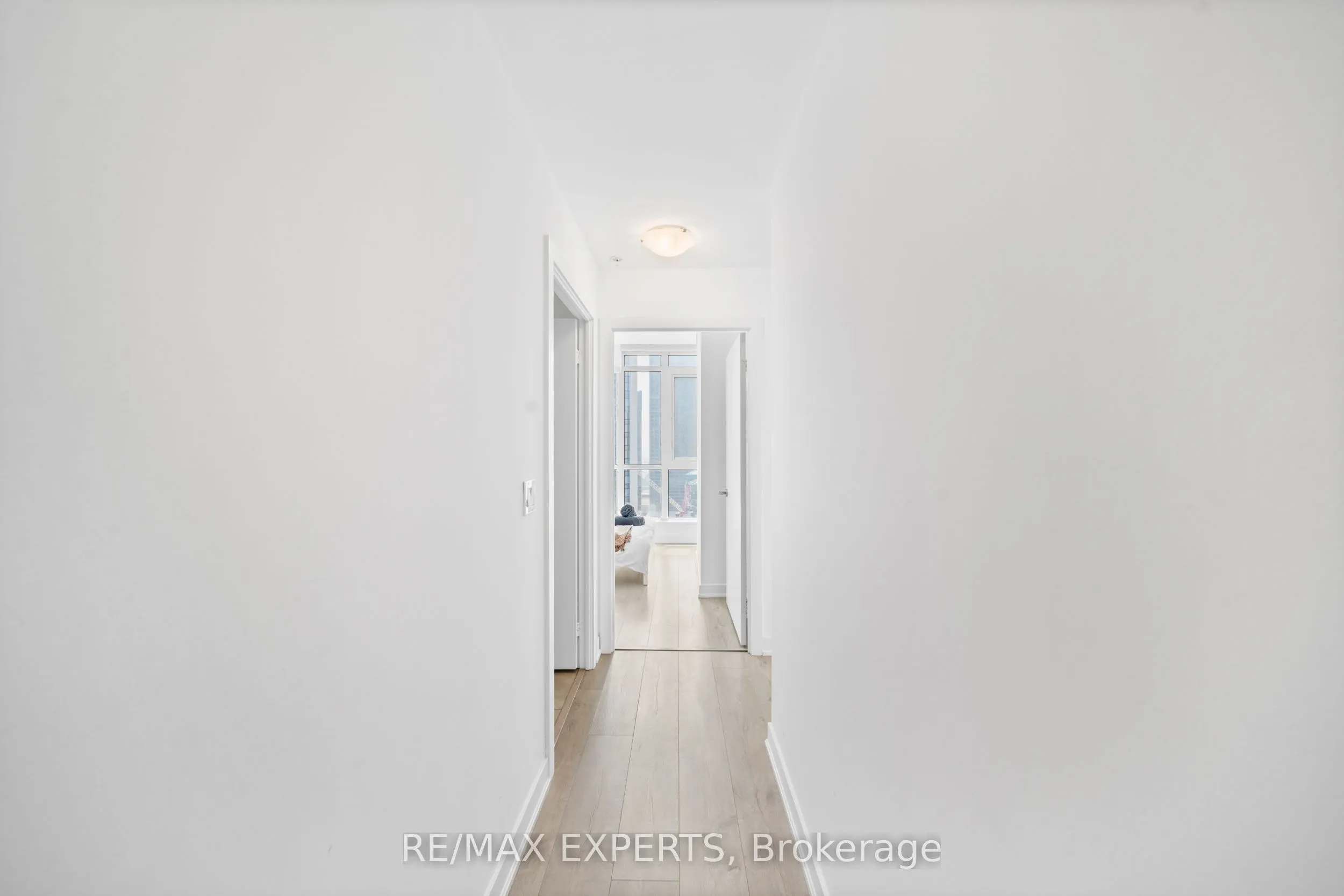 30 Nelson Street, #2807