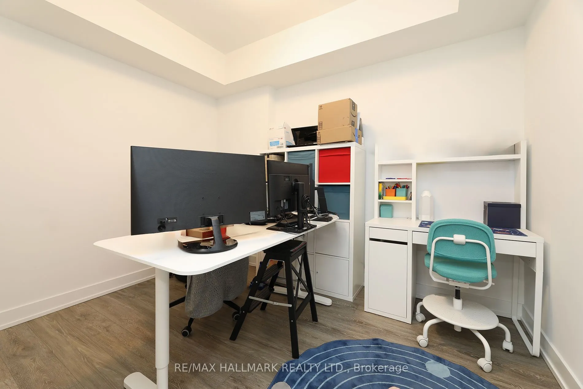 20 Inn on the Park Drive, #343