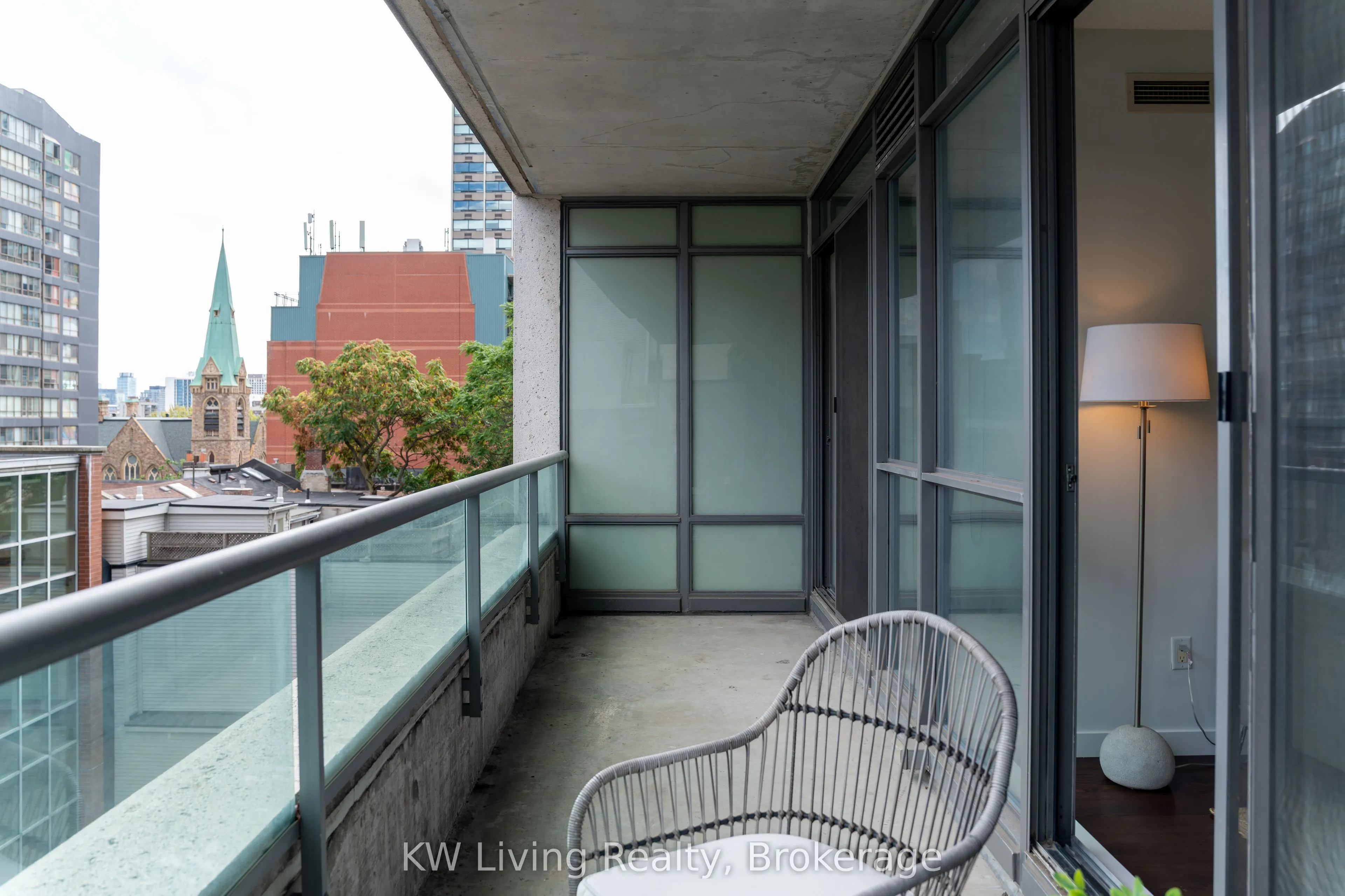 281 Mutual Street, #509