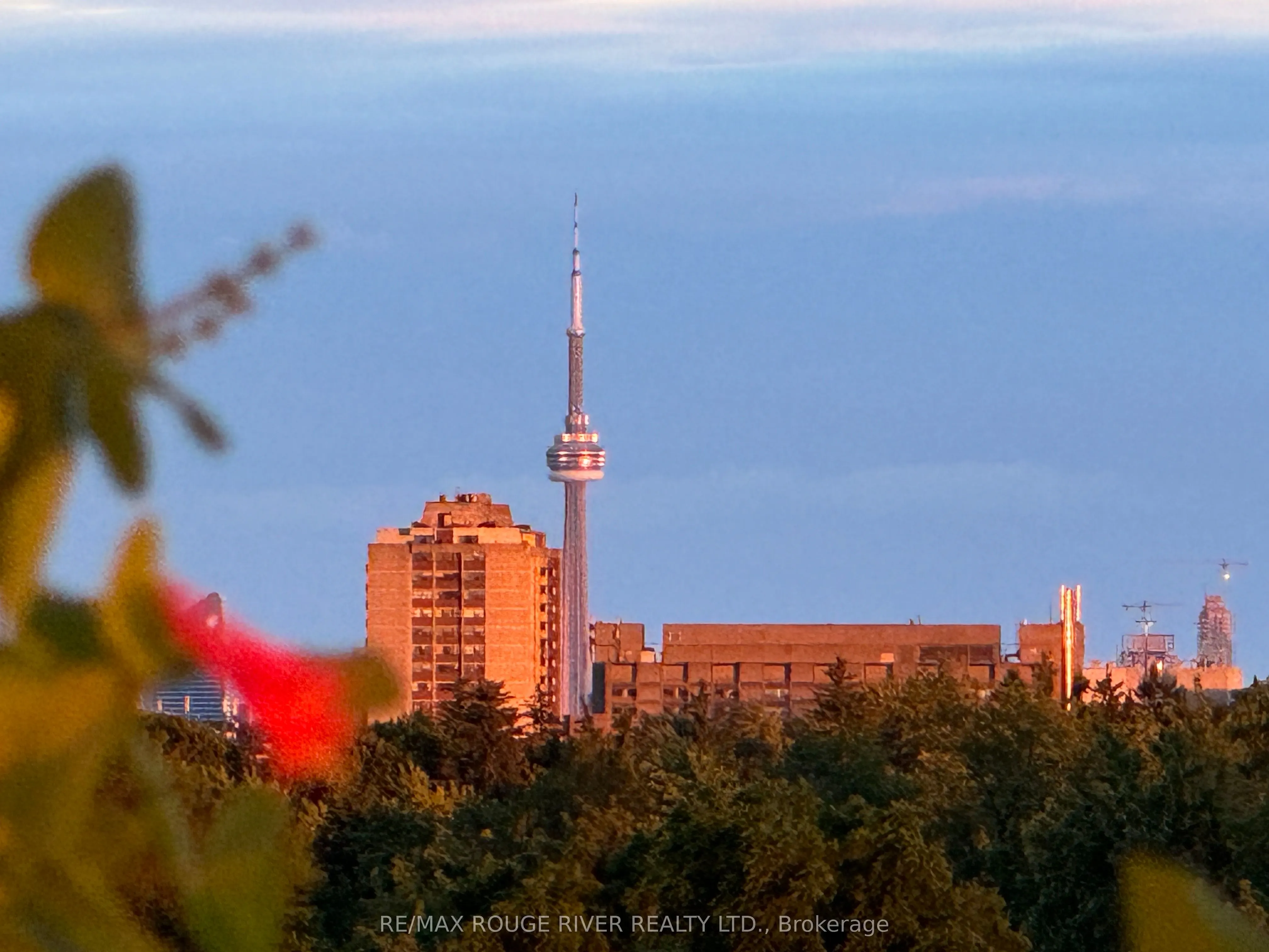 701 Sheppard Avenue W, #702