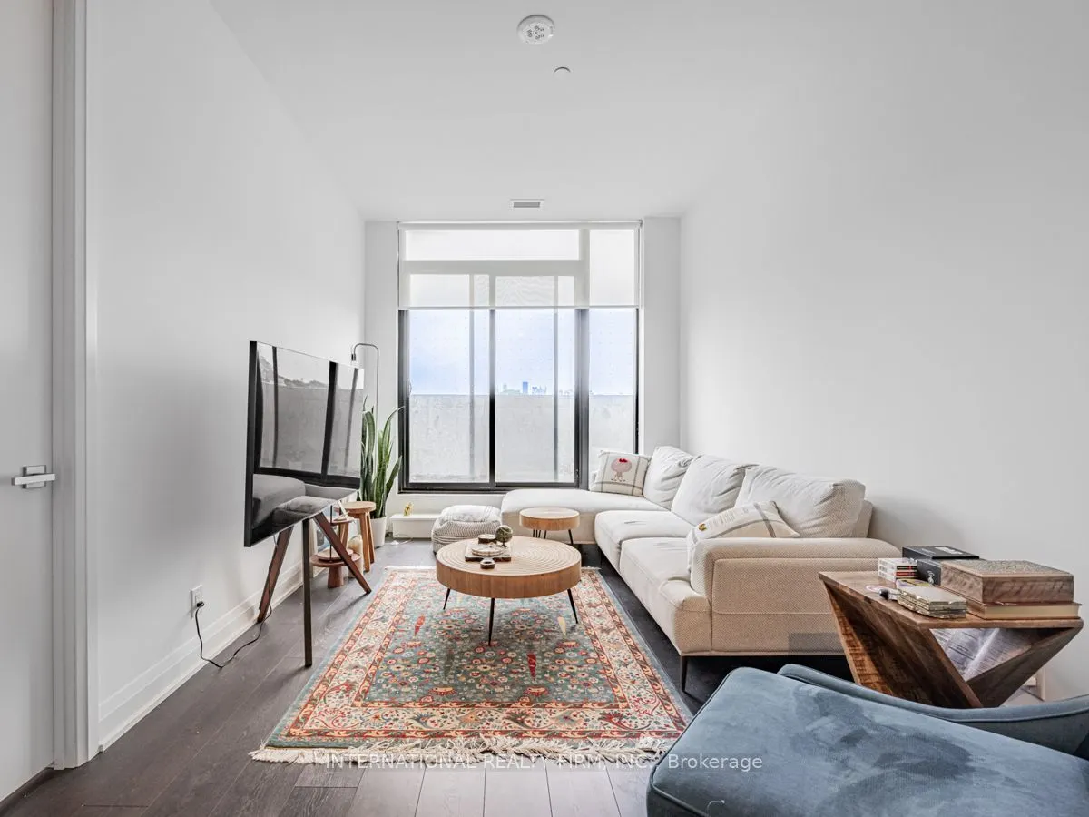 33 Frederick Todd Way W, #210