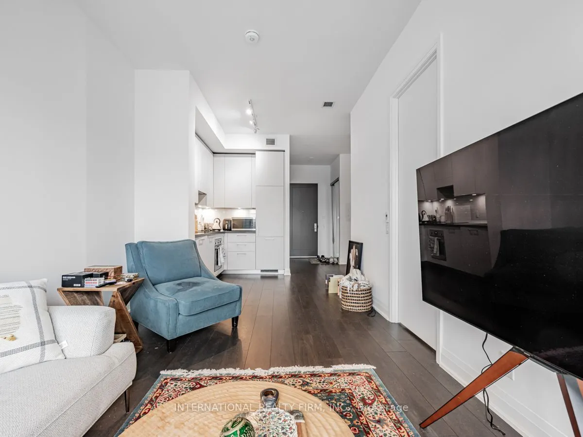 33 Frederick Todd Way W, #210