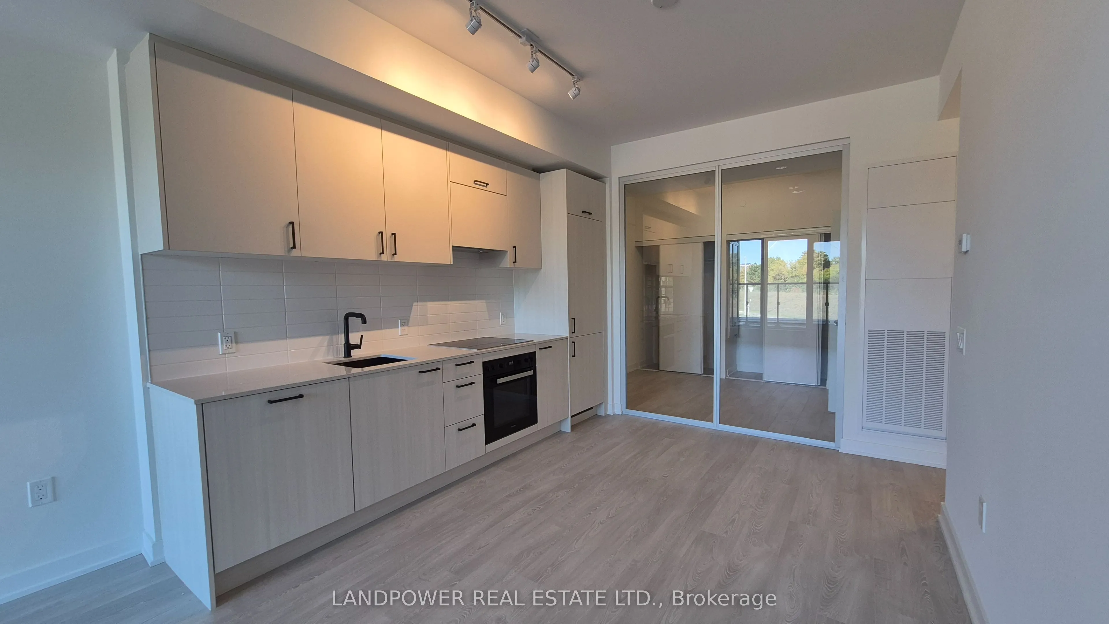 1 Kyle Lowry Road, #212