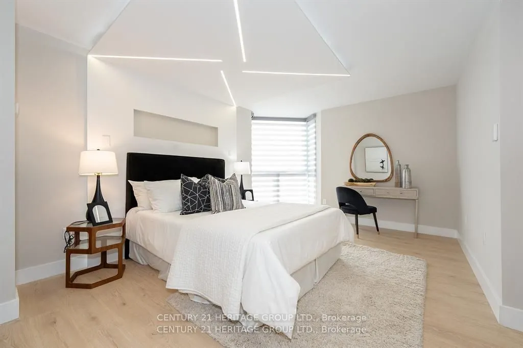 3303 Don Mills Road, #406