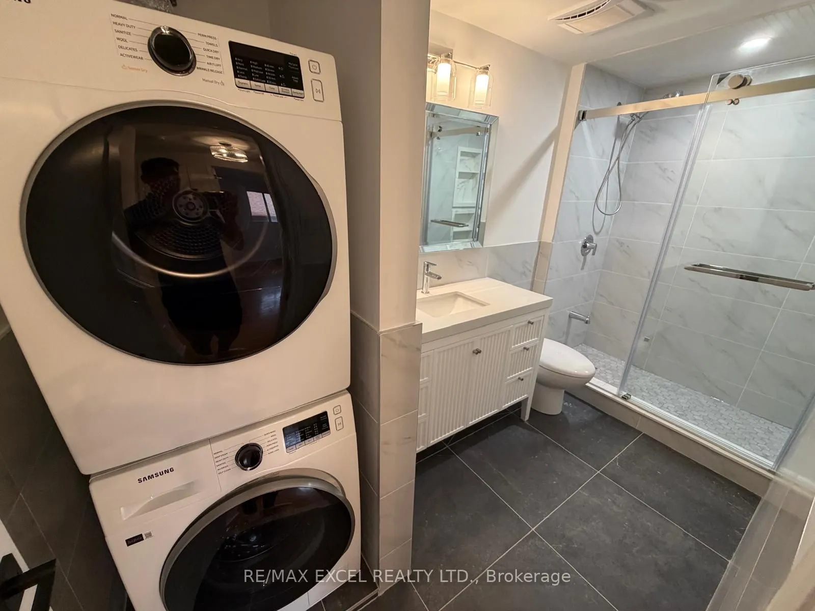 53 Hickorynut Drive, #Upper (Unit A)