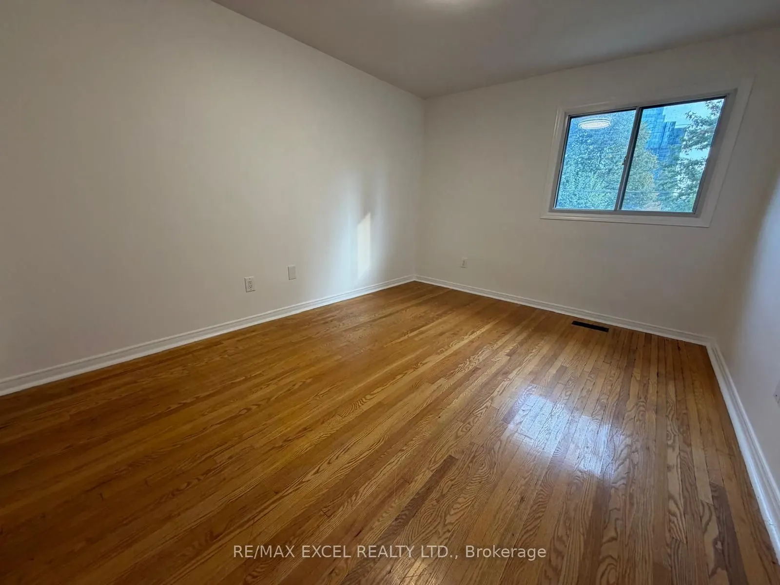 53 Hickorynut Drive, #Upper (Unit A)
