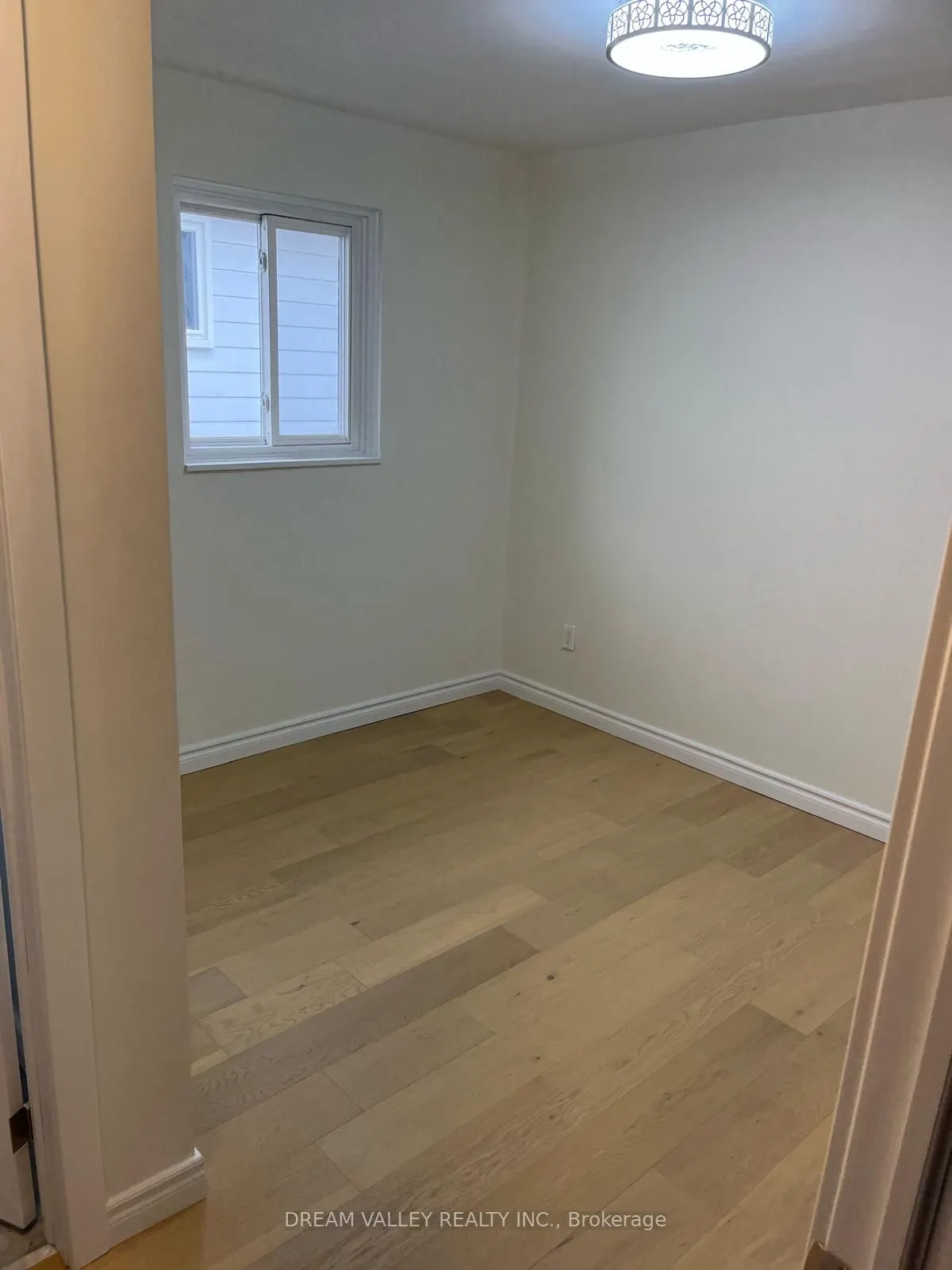 185 Apache Trail, #Upper