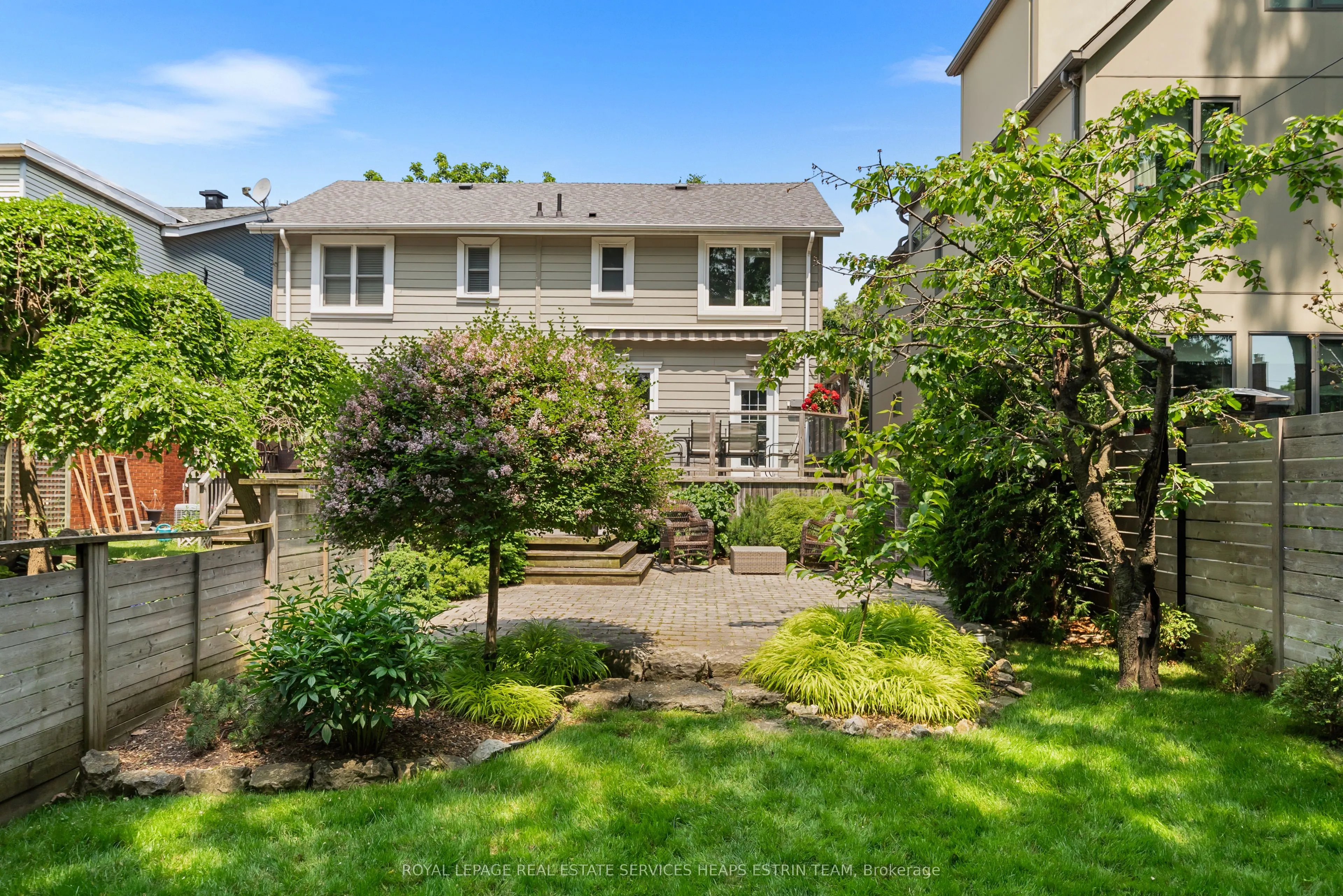 457 Hillsdale Avenue E