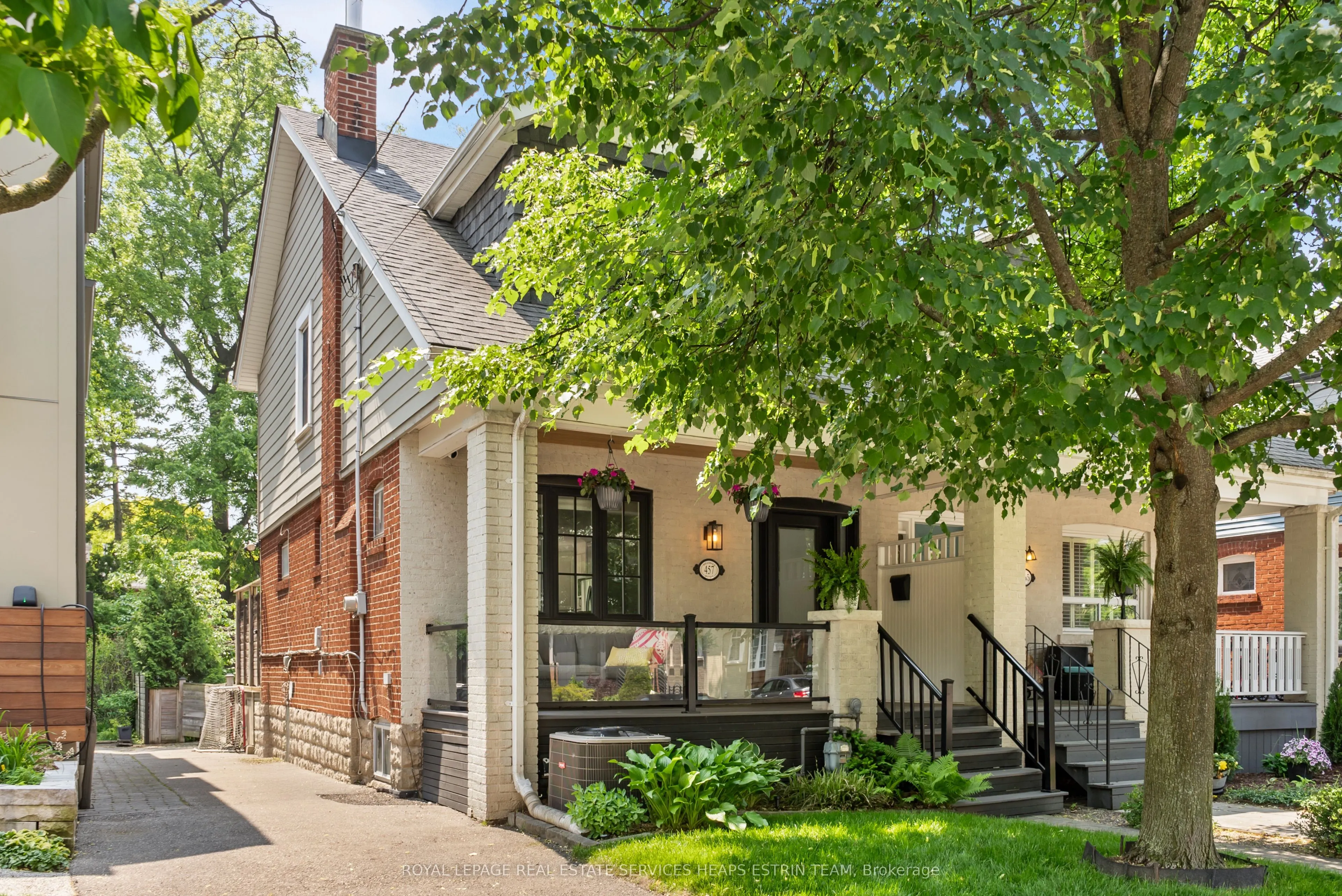 457 Hillsdale Avenue E